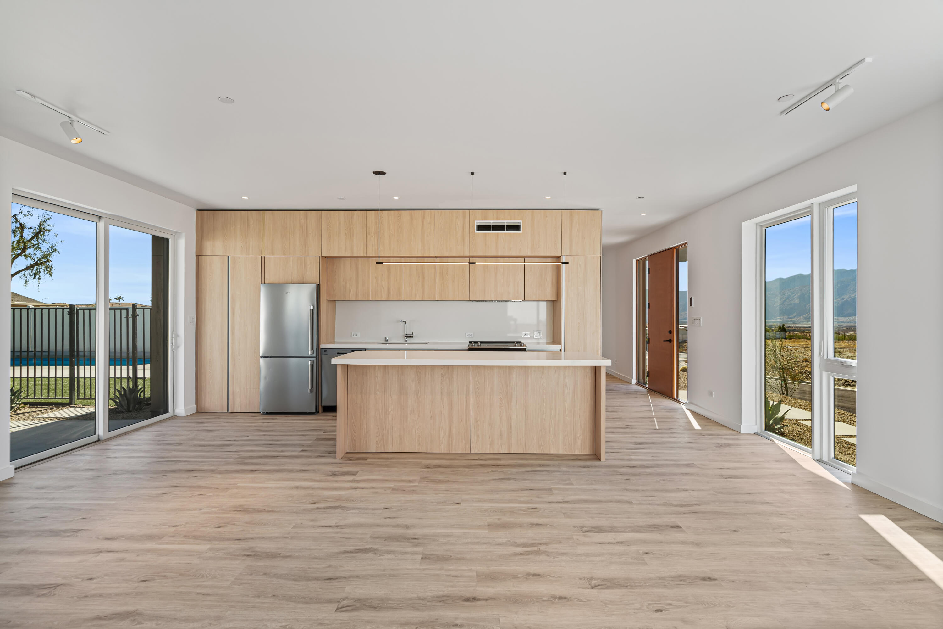 Desert Hot Springs, California, 92240, United States, 4 Bedrooms Bedrooms, ,Residential,For Sale,1998852