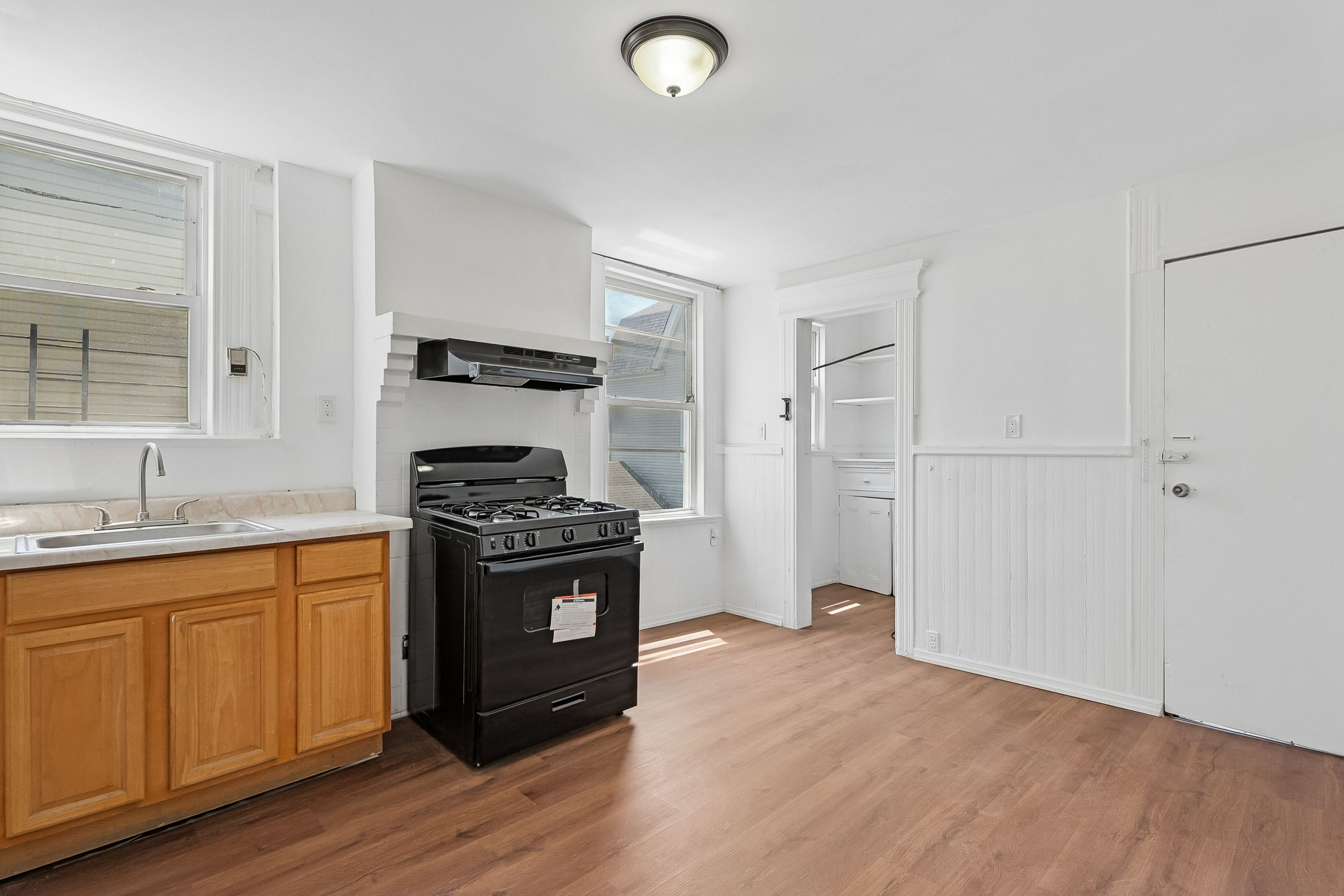  55 Hawkins Street, Newark, NJ 07105 - 物件實景