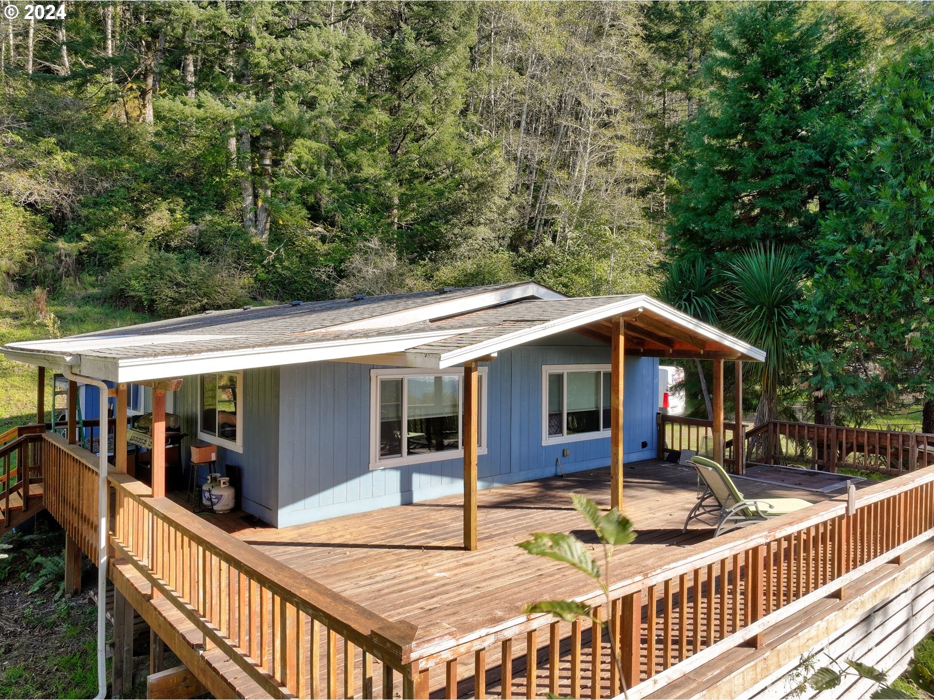 Brookings, Oregon, 97415, United States, 2 Bedrooms Bedrooms, ,2 BathroomsBathrooms,Residential,For Sale,1974438