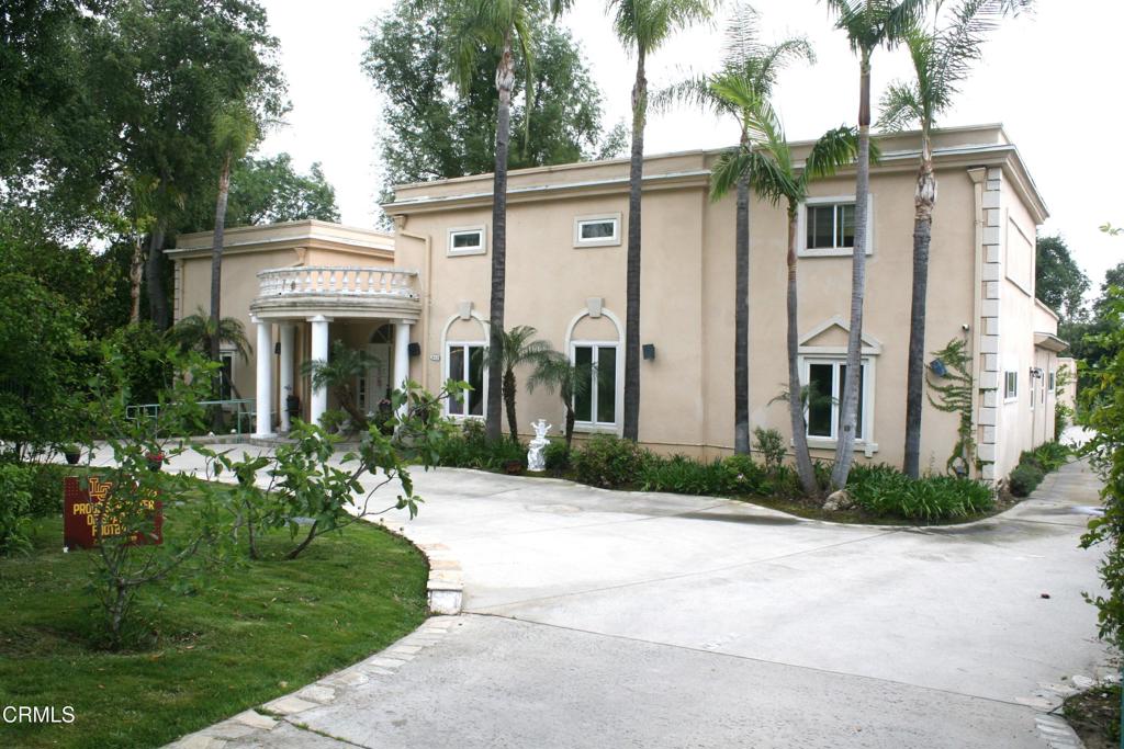 La Canada Flintridge, California, 91011, United States, 6 Bedrooms Bedrooms, ,2 BathroomsBathrooms,Residential,For Sale,1940929