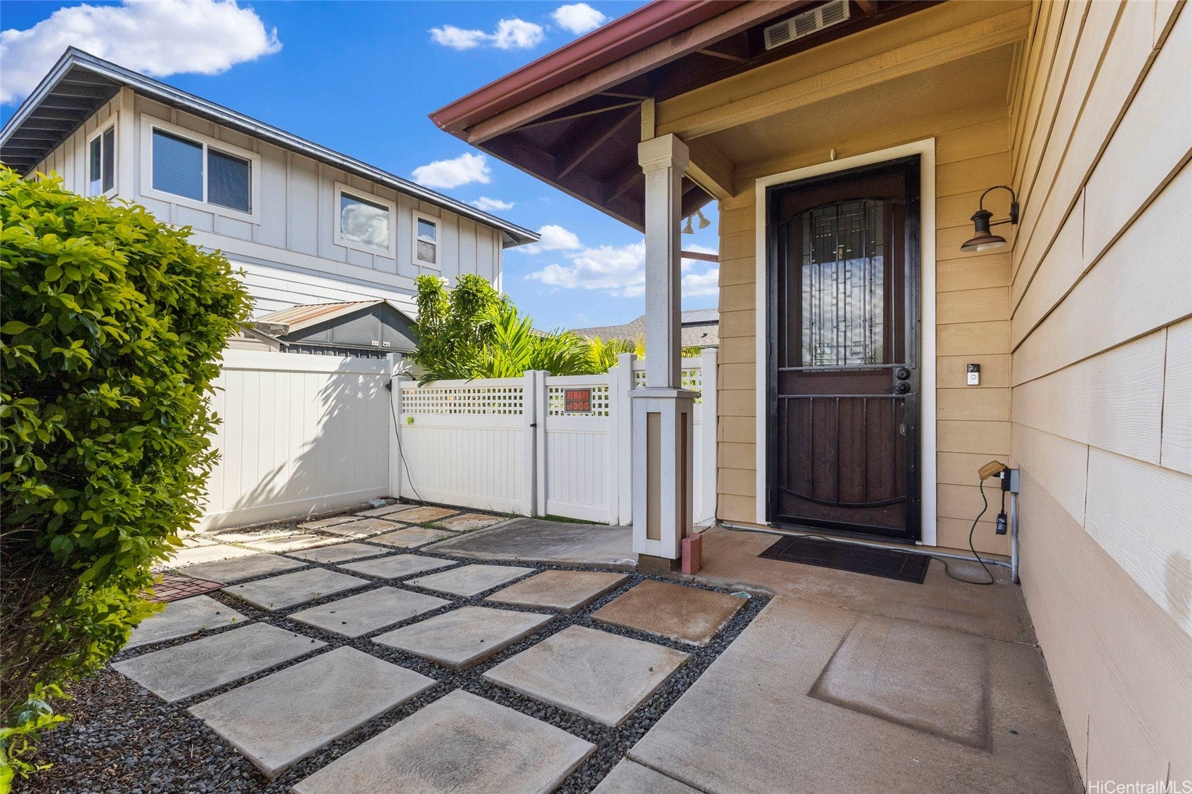 Kapolei, Hawaii, 96707, United States, 3 Bedrooms Bedrooms, ,3 BathroomsBathrooms,Residential,For Sale,2015200