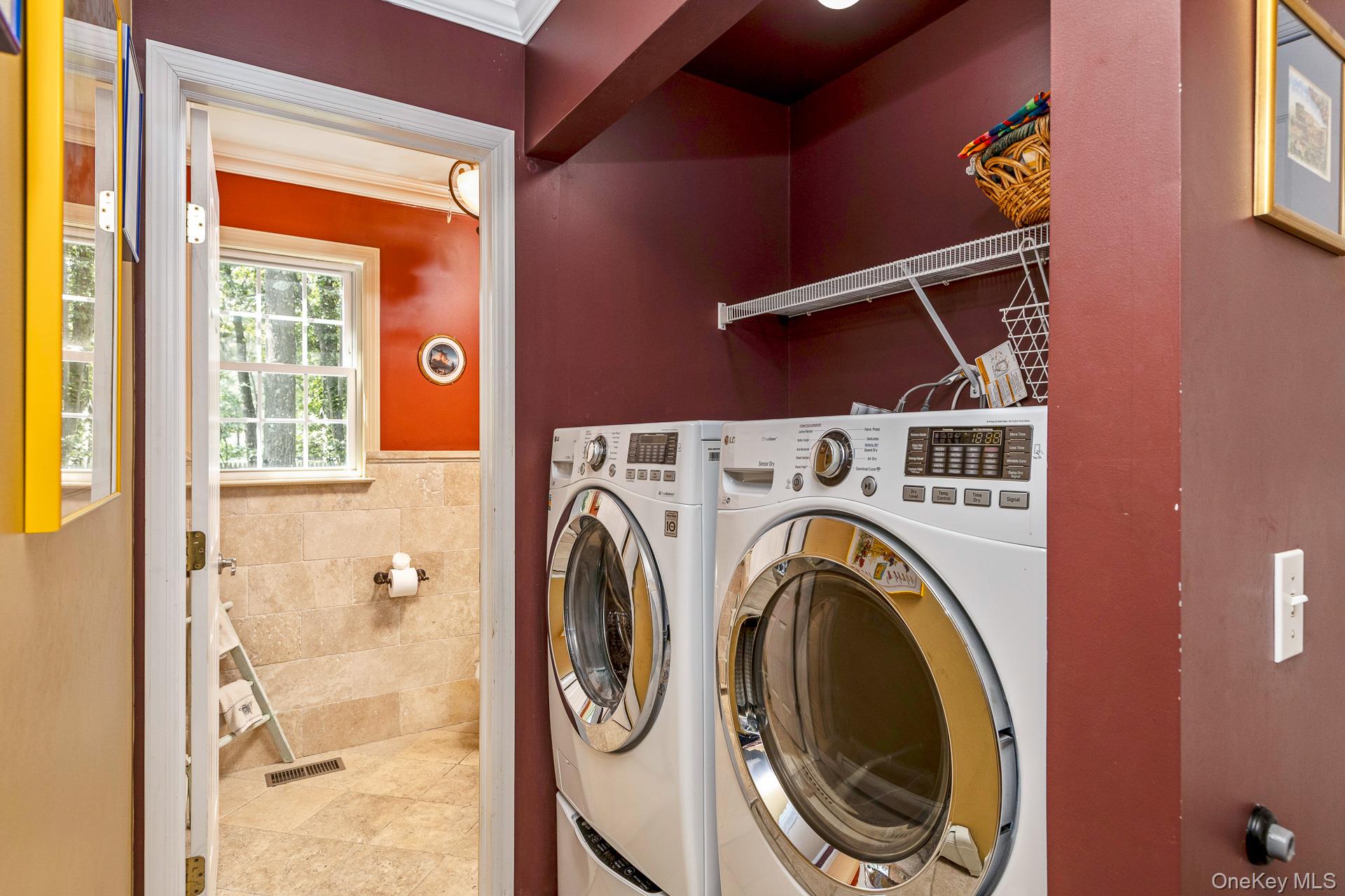 Shirley, New York, 11967, United States, 4 Bedrooms Bedrooms, ,3 BathroomsBathrooms,Residential,For Sale,1992037