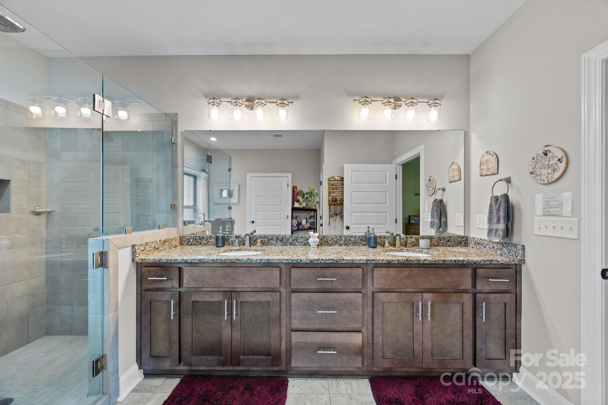 Weaverville, North Carolina, 28787, United States, 4 Bedrooms Bedrooms, ,4 BathroomsBathrooms,Residential,For Sale,1947995