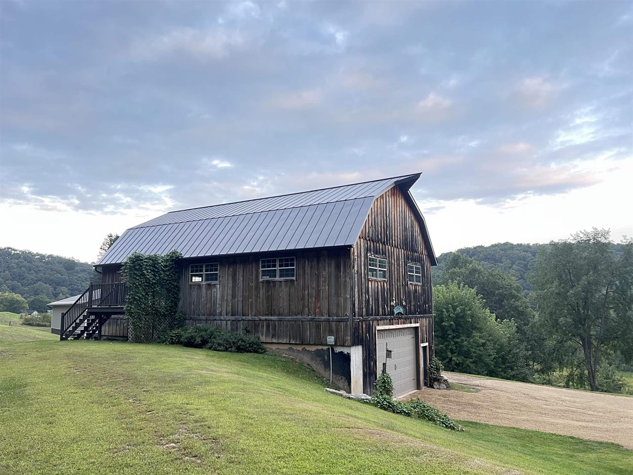 Westby, Wisconsin, 54667, United States, 3 Bedrooms Bedrooms, ,3 BathroomsBathrooms,Residential,For Sale,1977148