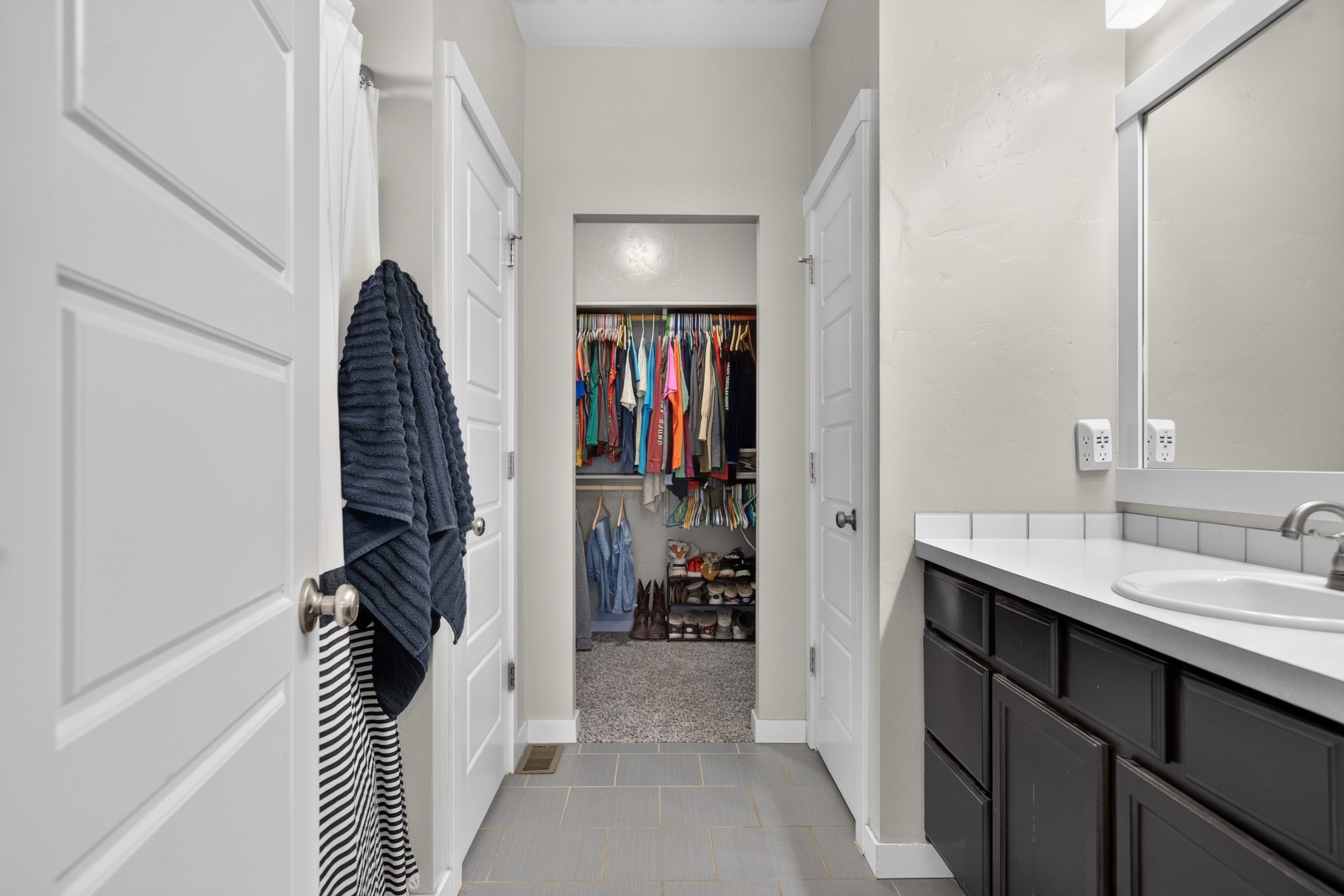  Single Level with Bonus Room and RV Parking in the Heart of SW Boise - 物件實景