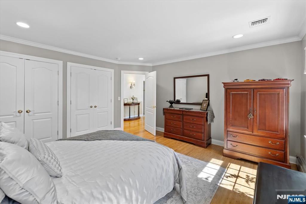 Old Tappan, New Jersey, 07675, United States, 4 Bedrooms Bedrooms, ,5 BathroomsBathrooms,Residential,For Sale,1991175