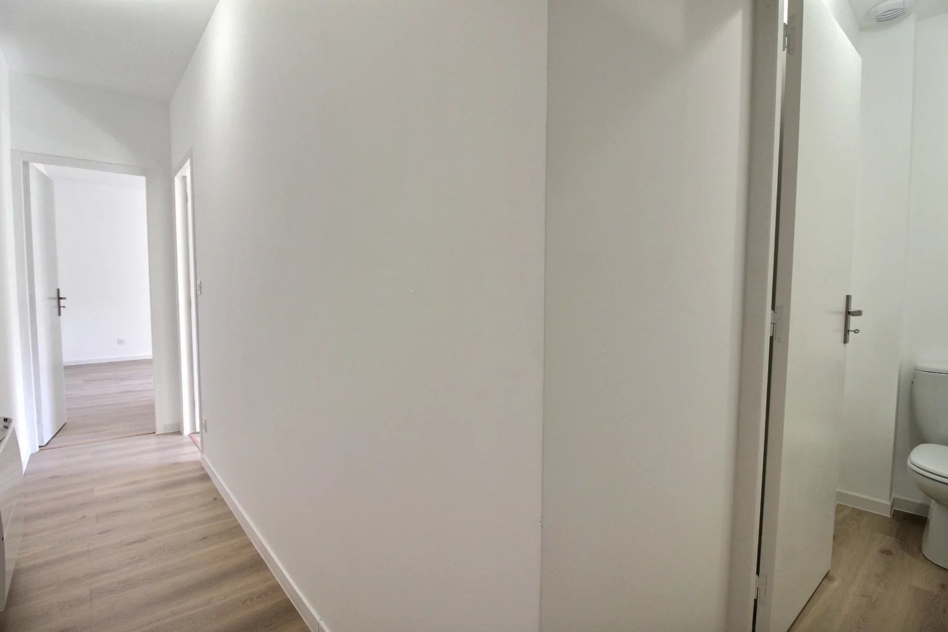 Arcachon, New Aquitaine, 33120, FR, 3 Bedrooms Bedrooms, ,2 BathroomsBathrooms,Residential,For Sale,1995990