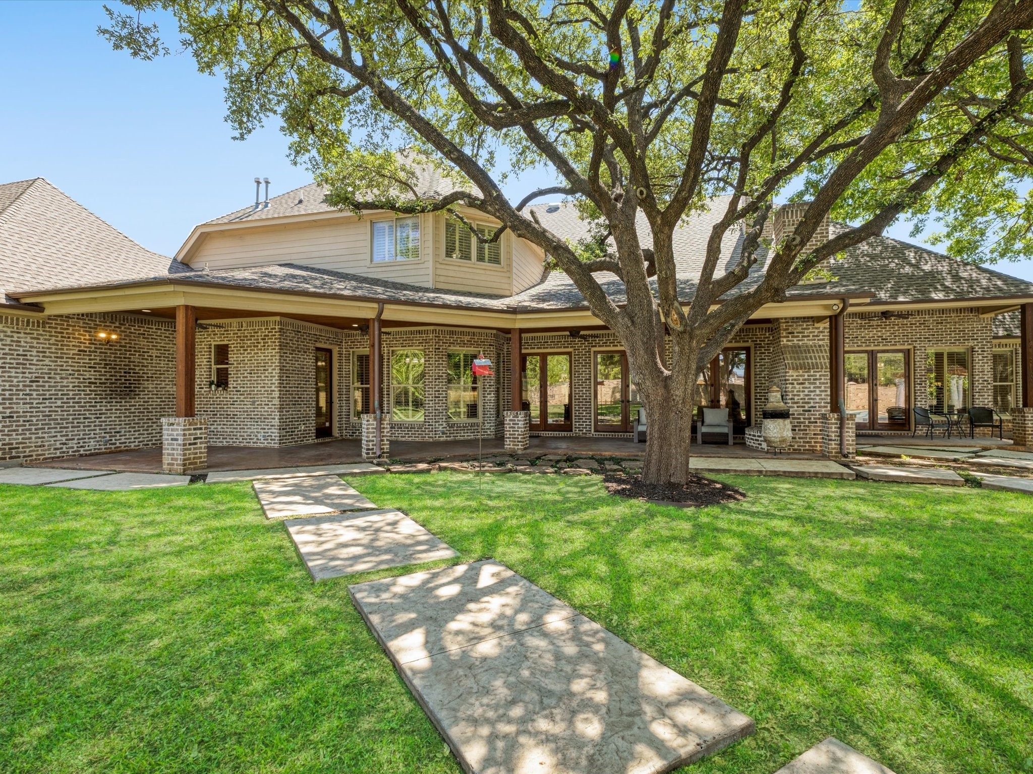Farmers Branch, Texas, 75234, United States, 4 Bedrooms Bedrooms, ,7 BathroomsBathrooms,Residential,For Sale,1838321