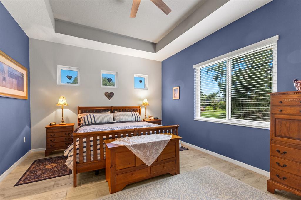 Sarasota, Florida, 34243, United States, 3 Bedrooms Bedrooms, ,2 BathroomsBathrooms,Residential,For Sale,1917004