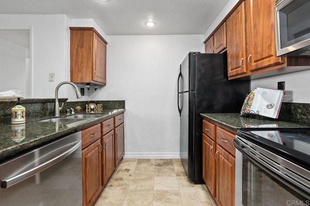 San Diego, California, 92122, United States, 1 Bedroom Bedrooms, ,1 BathroomBathrooms,Residential,For Sale,1987657