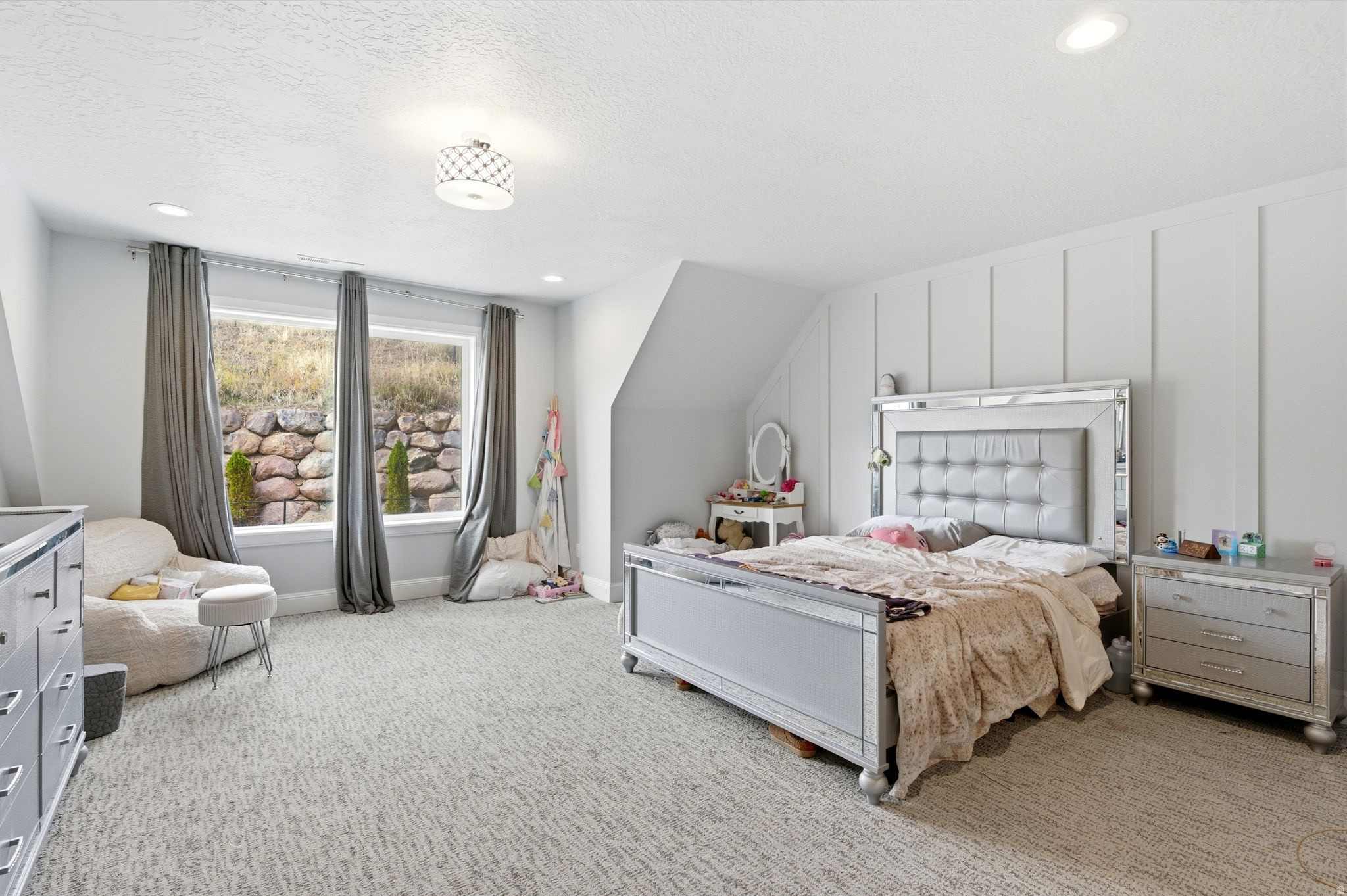 Alpine, Utah, 84004, United States, 7 Bedrooms Bedrooms, ,7 BathroomsBathrooms,Residential,For Sale,1996474