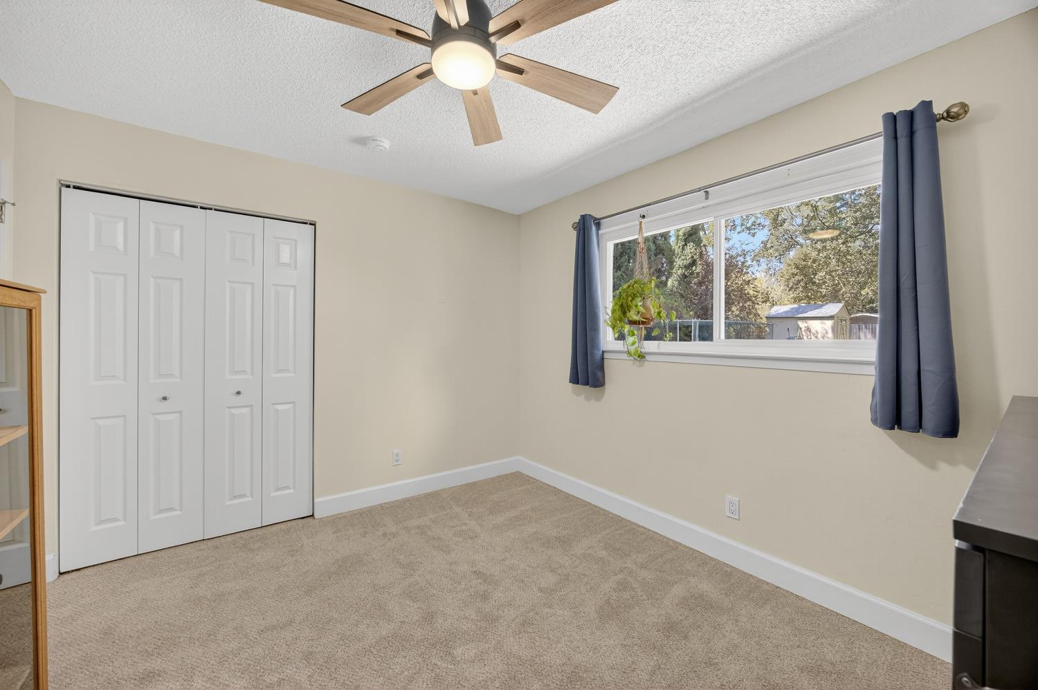 Carmichael, California, 95608, United States, 3 Bedrooms Bedrooms, ,2 BathroomsBathrooms,Residential,For Sale,1938717