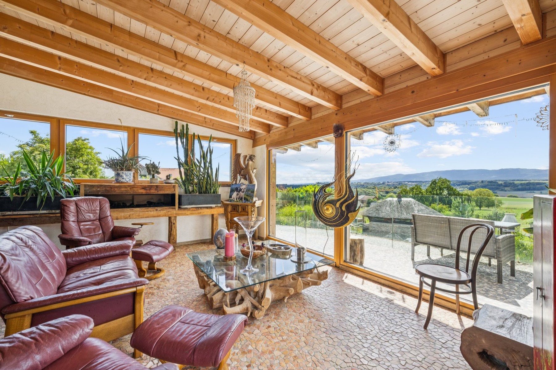  A beautiful estate with two homes nestled in the heart of nature - 物件實景