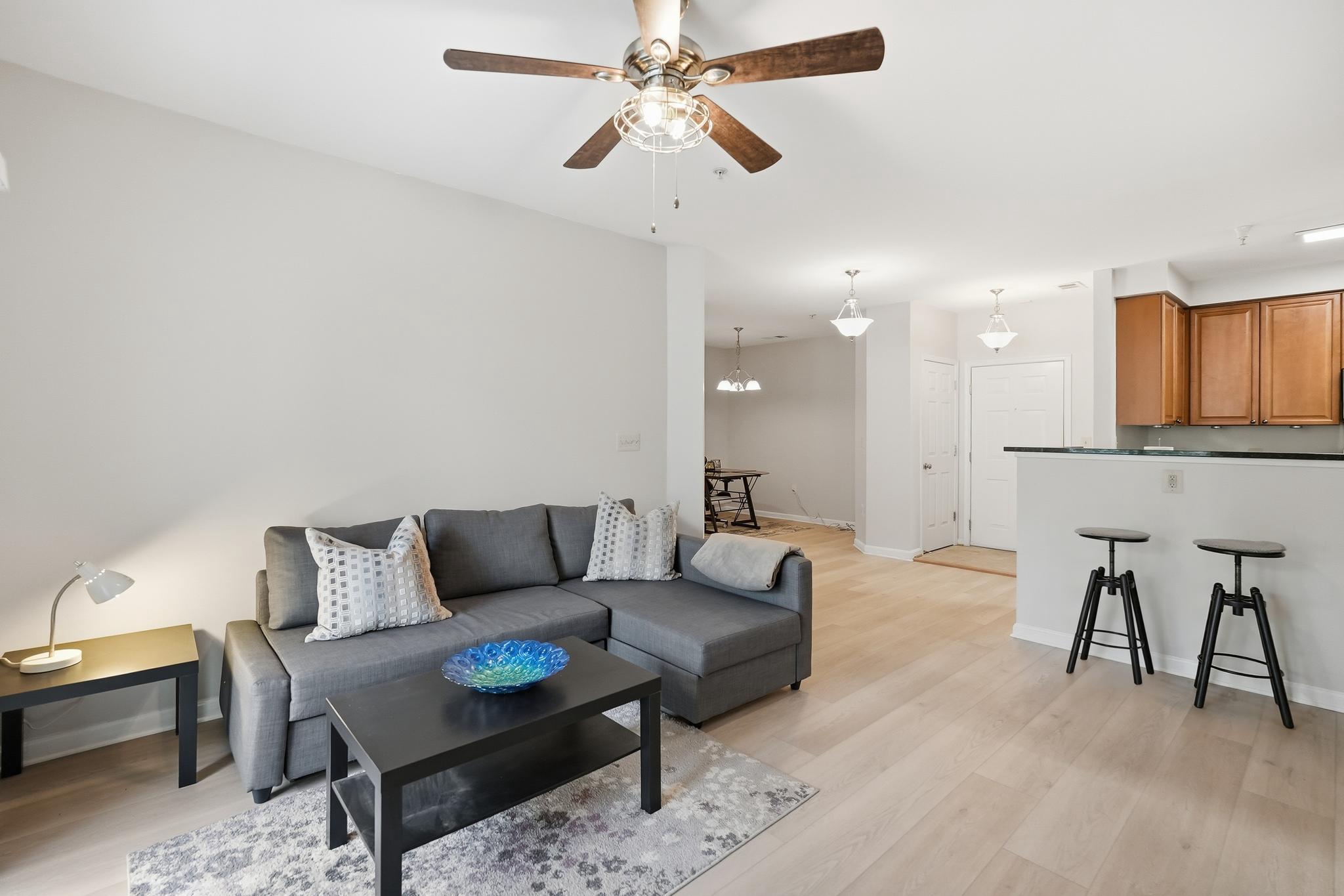  801 S Greenbrier Street, Arlington, VA, 22204 - 物件實景