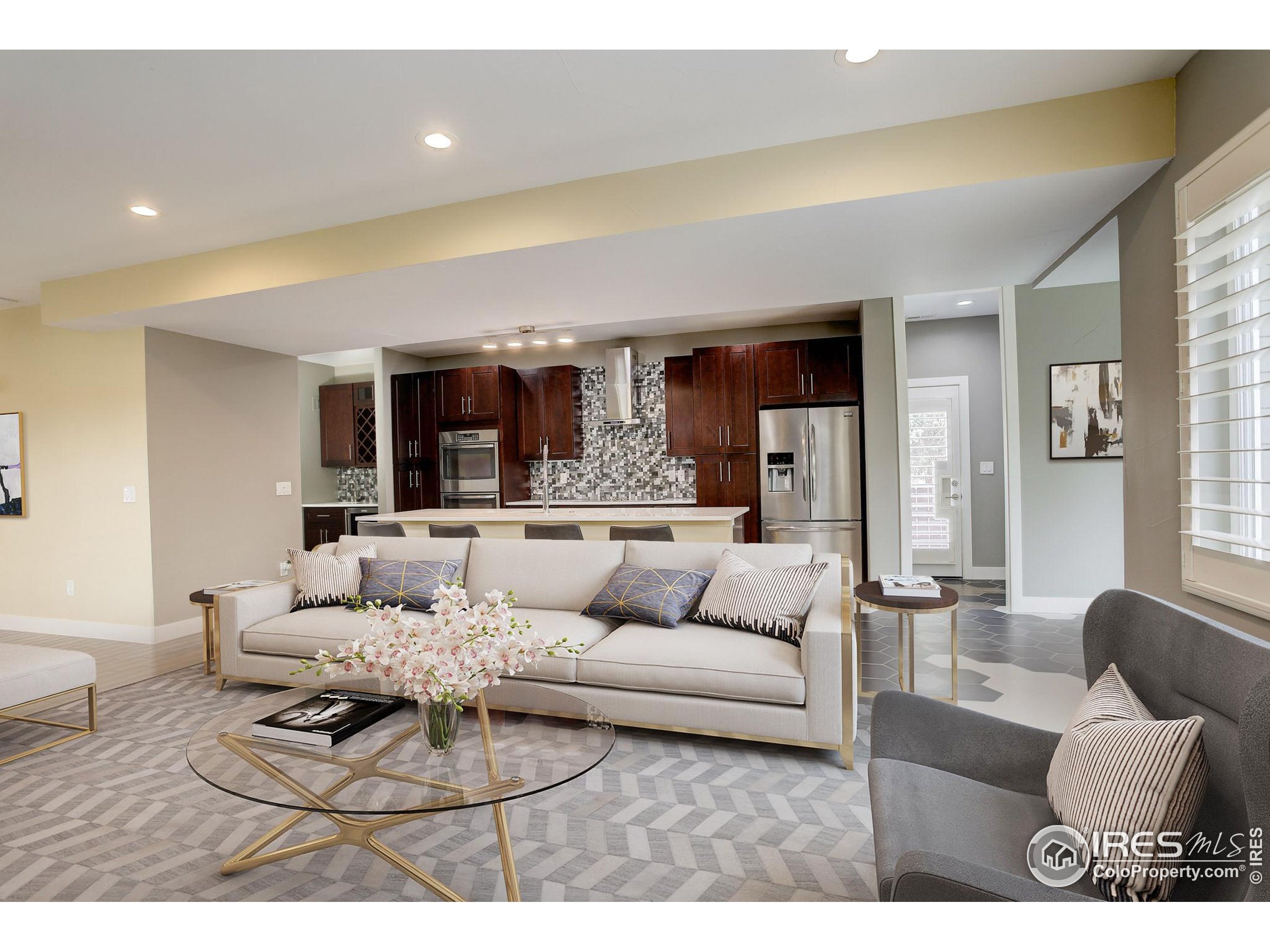 Denver, Colorado, 80210, United States, 4 Bedrooms Bedrooms, ,2 BathroomsBathrooms,Residential,For Sale,1950739