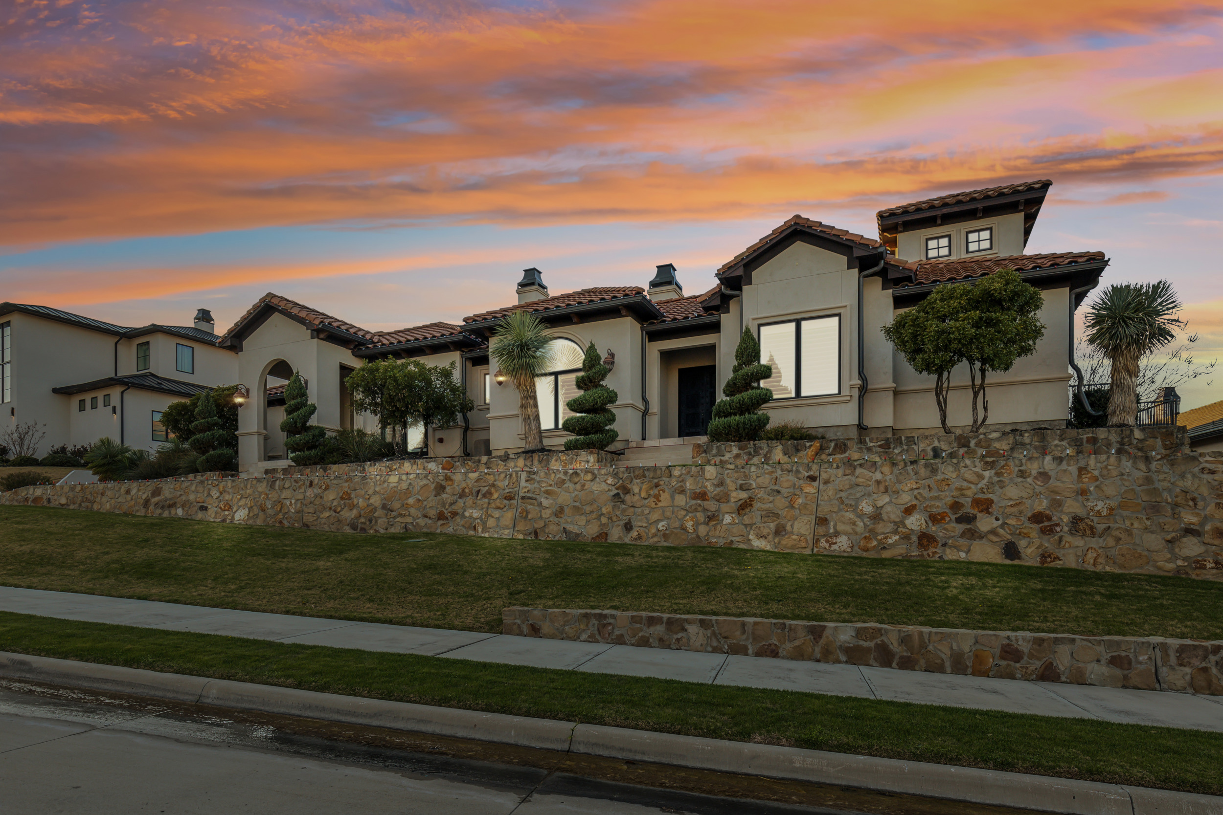  Mediterranean Luxury with Resort-Style Pool & Private Casita - 物件實景