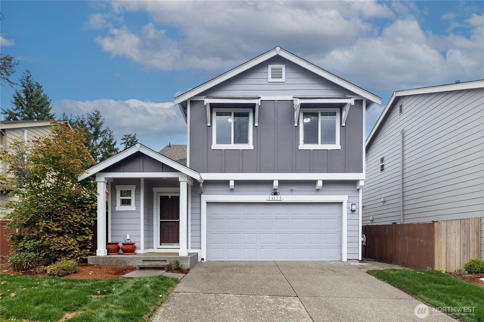 Kent, Washington, 98042, United States, 4 Bedrooms Bedrooms, ,3 BathroomsBathrooms,Residential,For Sale,1987043