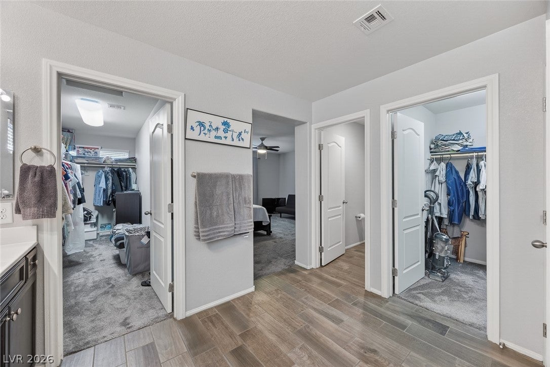 Las Vegas, Nevada, 89129, United States, 4 Bedrooms Bedrooms, ,3 BathroomsBathrooms,Residential,For Sale,2023651