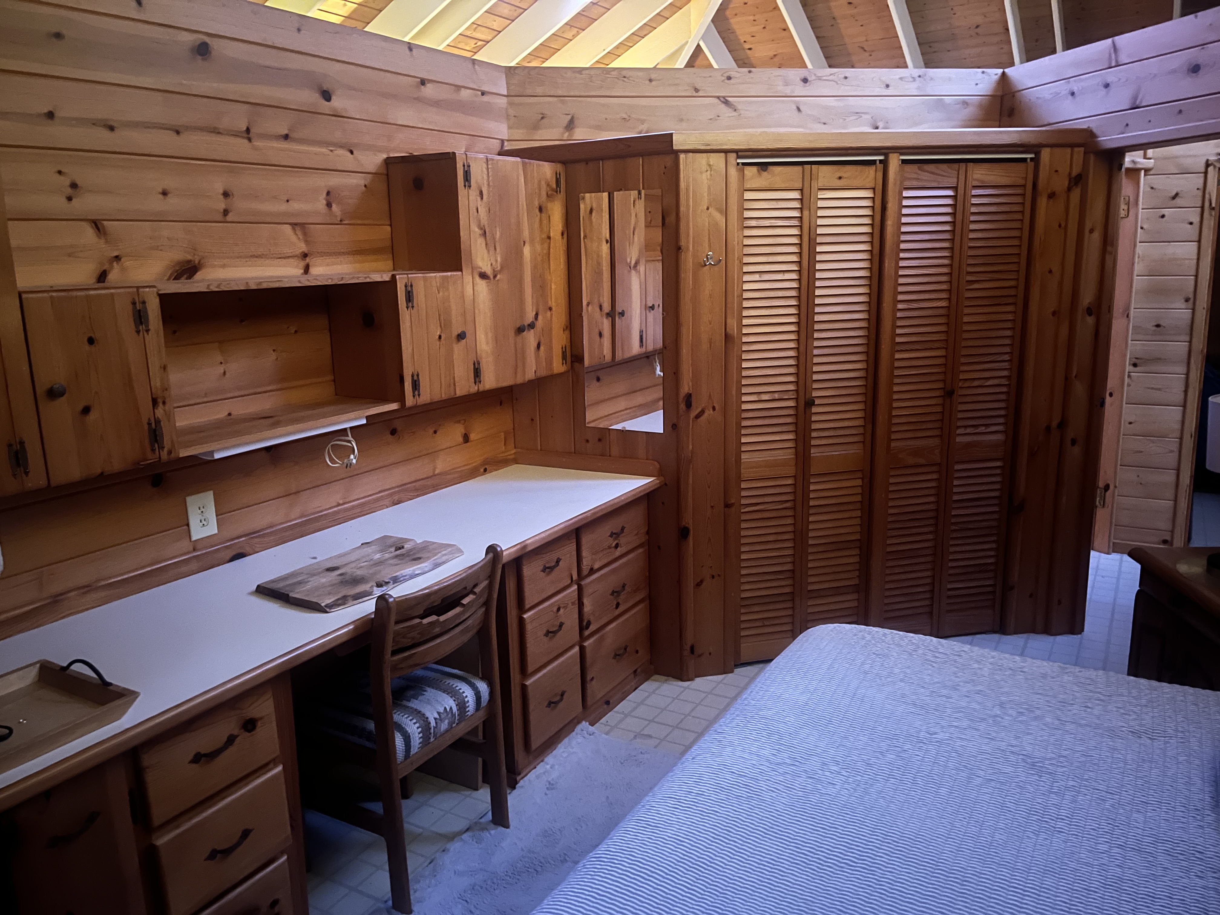 Volcano, Hawaii, 96785, United States, 2 Bedrooms Bedrooms, ,1 BathroomBathrooms,Residential,For Sale,1978172