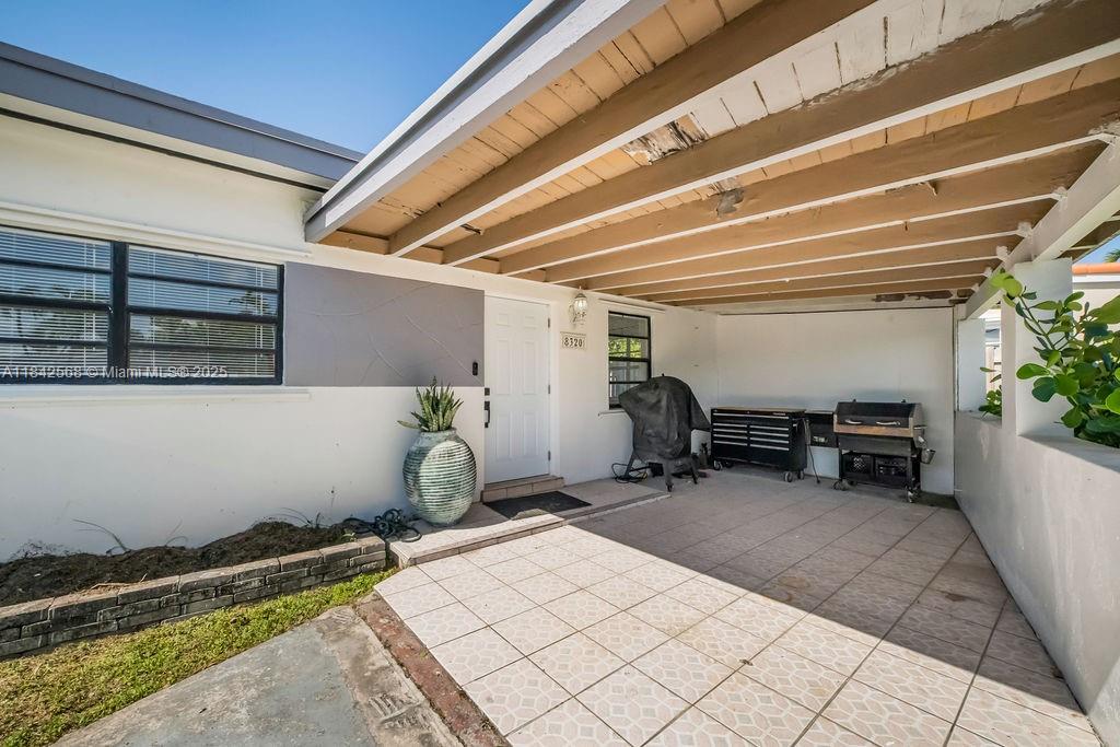 Miami, Florida, 33155, United States, 4 Bedrooms Bedrooms, ,3 BathroomsBathrooms,Residential,For Sale,1897707