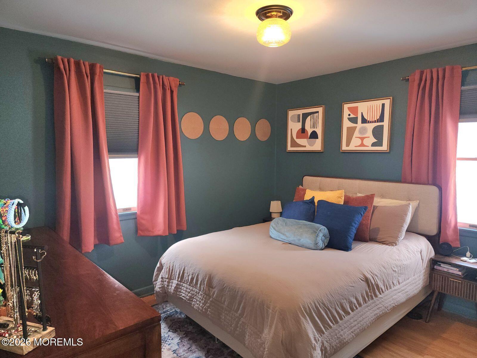 Belford, New Jersey, 07718, United States, 3 Bedrooms Bedrooms, ,2 BathroomsBathrooms,Residential,For Sale,2014823