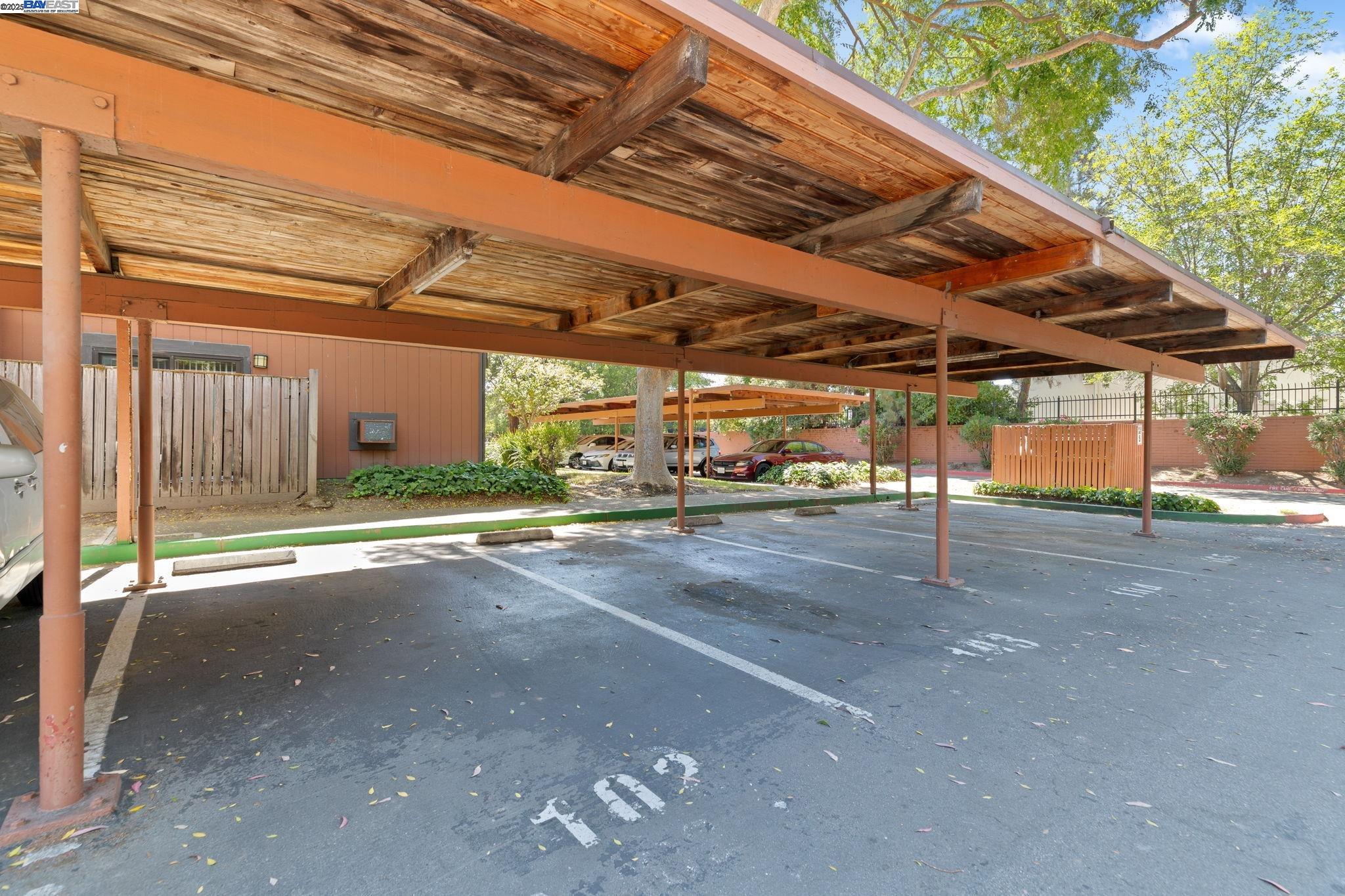 Fremont, California, 94536, United States, 3 Bedrooms Bedrooms, ,2 BathroomsBathrooms,Residential,For Sale,1906498