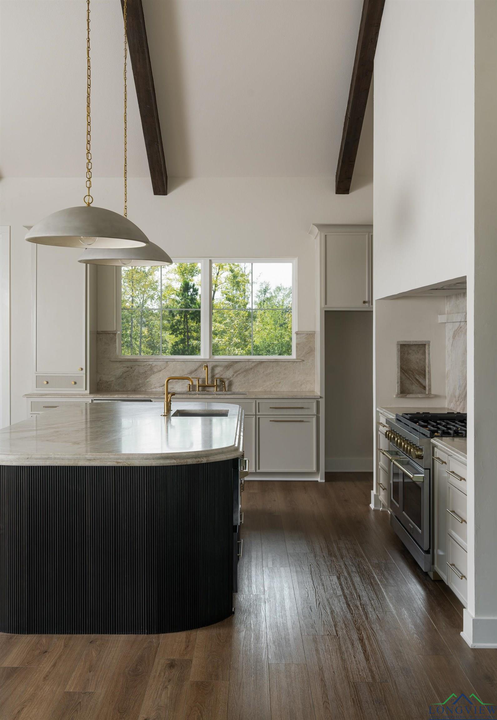 Tatum, Texas, 75691, United States, 4 Bedrooms Bedrooms, ,3 BathroomsBathrooms,Residential,For Sale,1993478