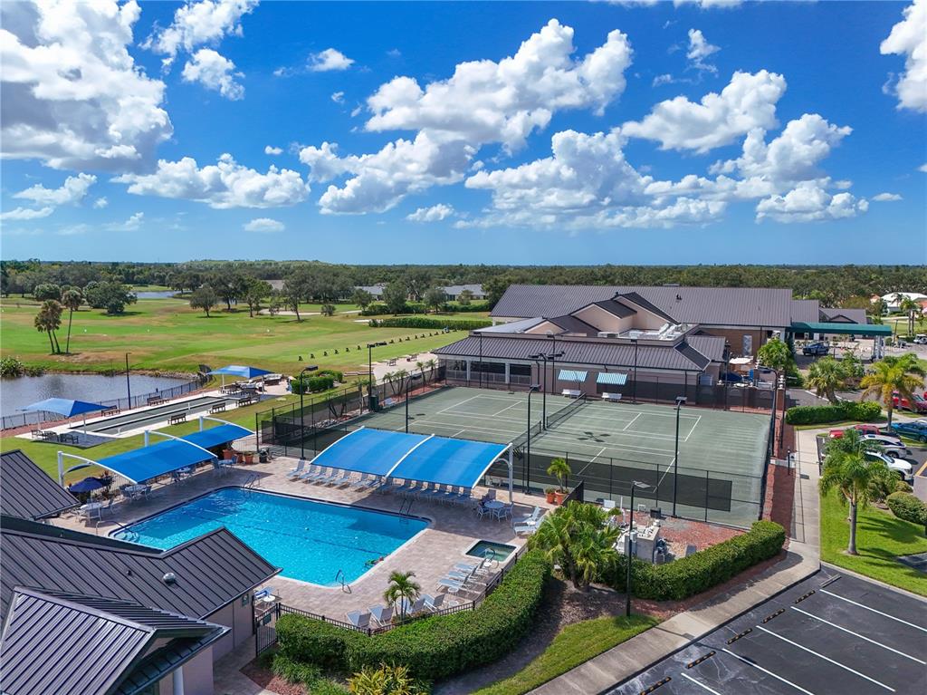 Bradenton, Florida, 34203, United States, 2 Bedrooms Bedrooms, ,3 BathroomsBathrooms,Residential,For Sale,1958401