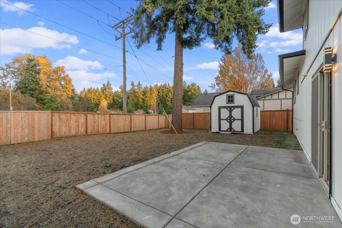 TACOMA, Washington, 98404, United States, 3 Bedrooms Bedrooms, ,2 BathroomsBathrooms,Residential,For Sale,2003286