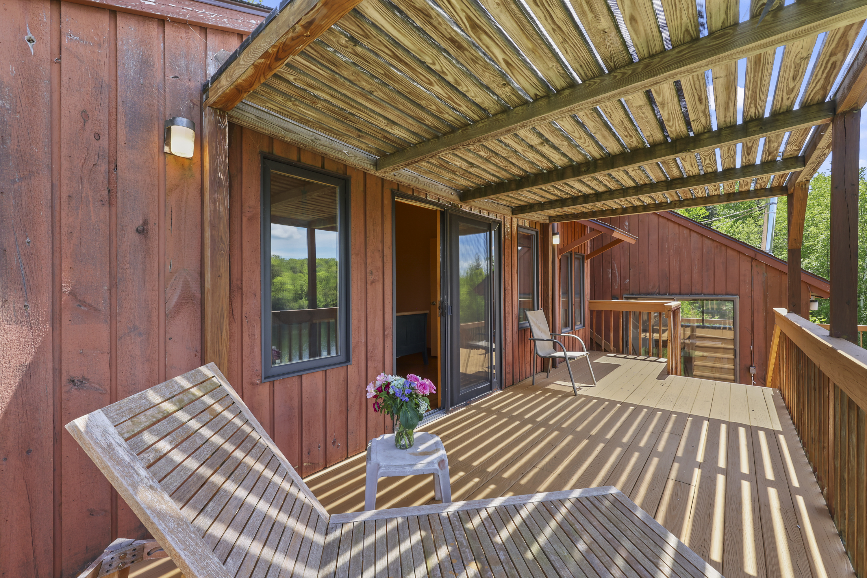  Exceptional Waterfront Retreat on Tranquil Hayes Pond - 物件實景