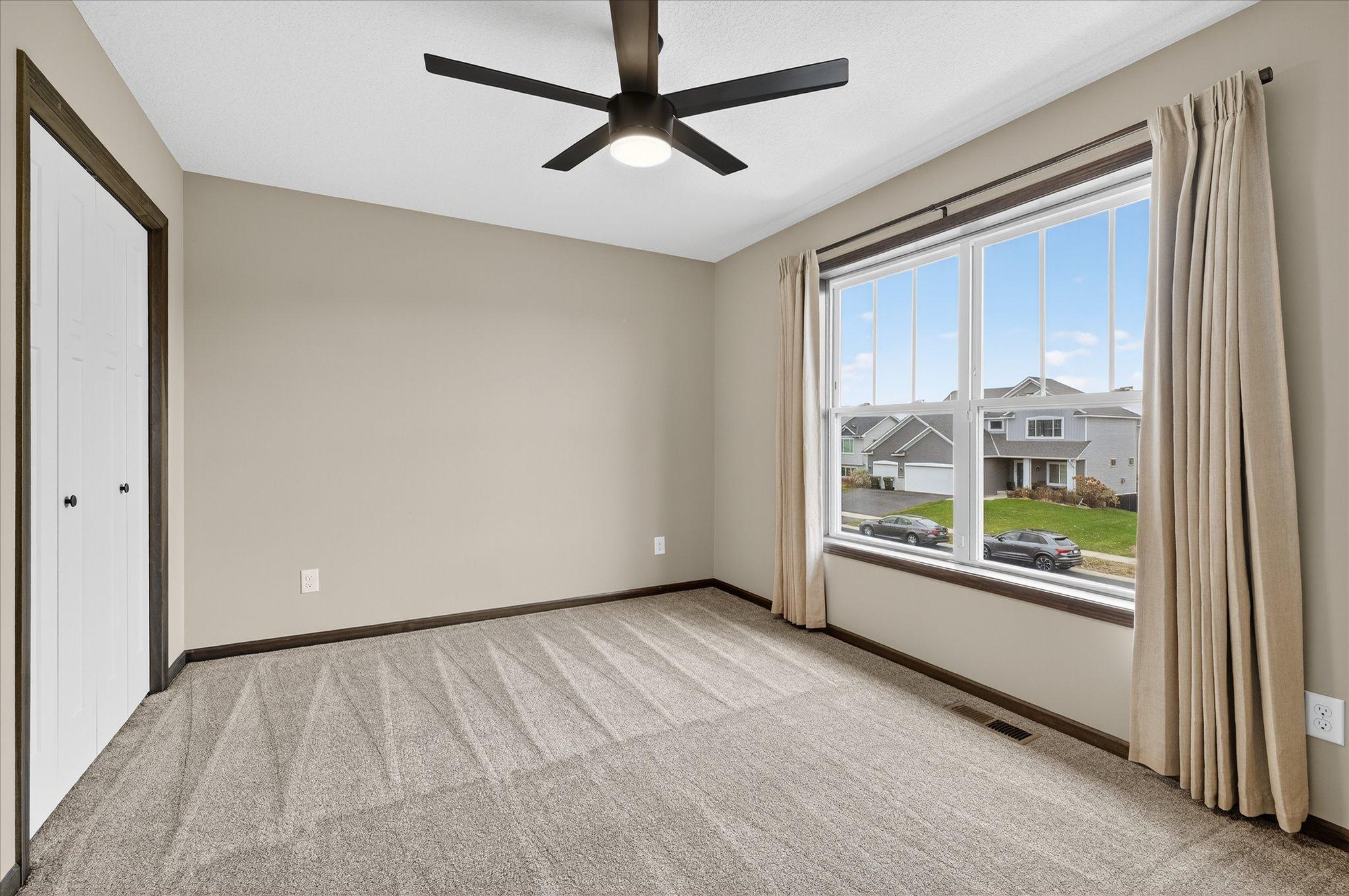 Rosemount, Minnesota, 55068, United States, 5 Bedrooms Bedrooms, ,3 BathroomsBathrooms,Residential,For Sale,1993555