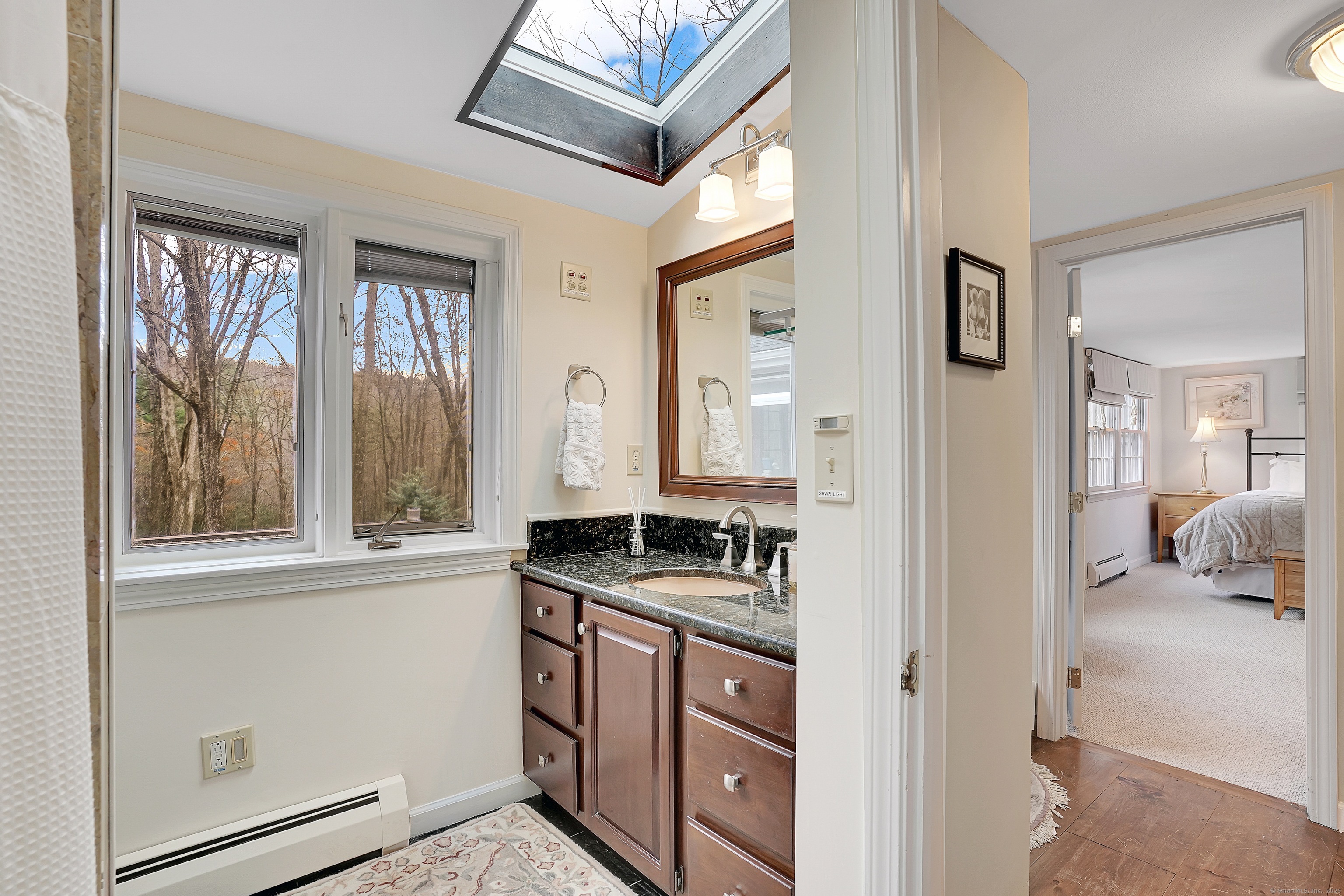 Canton, Connecticut, 06019, United States, 4 Bedrooms Bedrooms, ,3 BathroomsBathrooms,Residential,For Sale,1987943