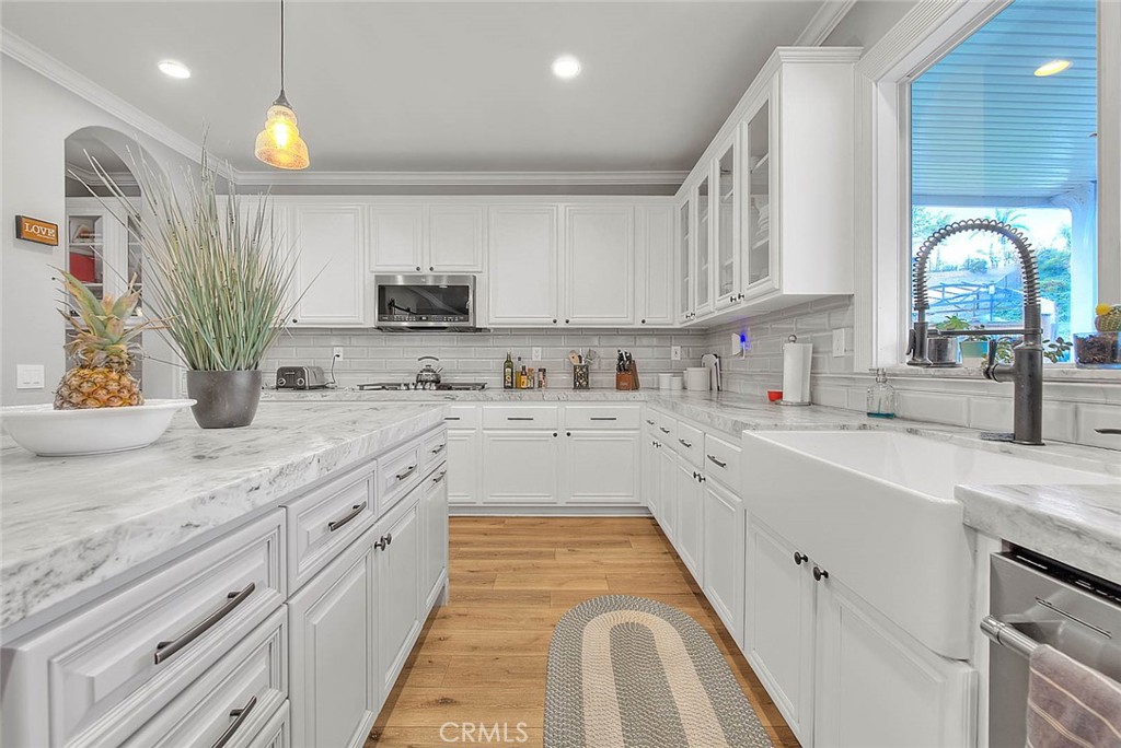 Corona, California, 92881, United States, 6 Bedrooms Bedrooms, ,6 BathroomsBathrooms,Residential,For Sale,1810577
