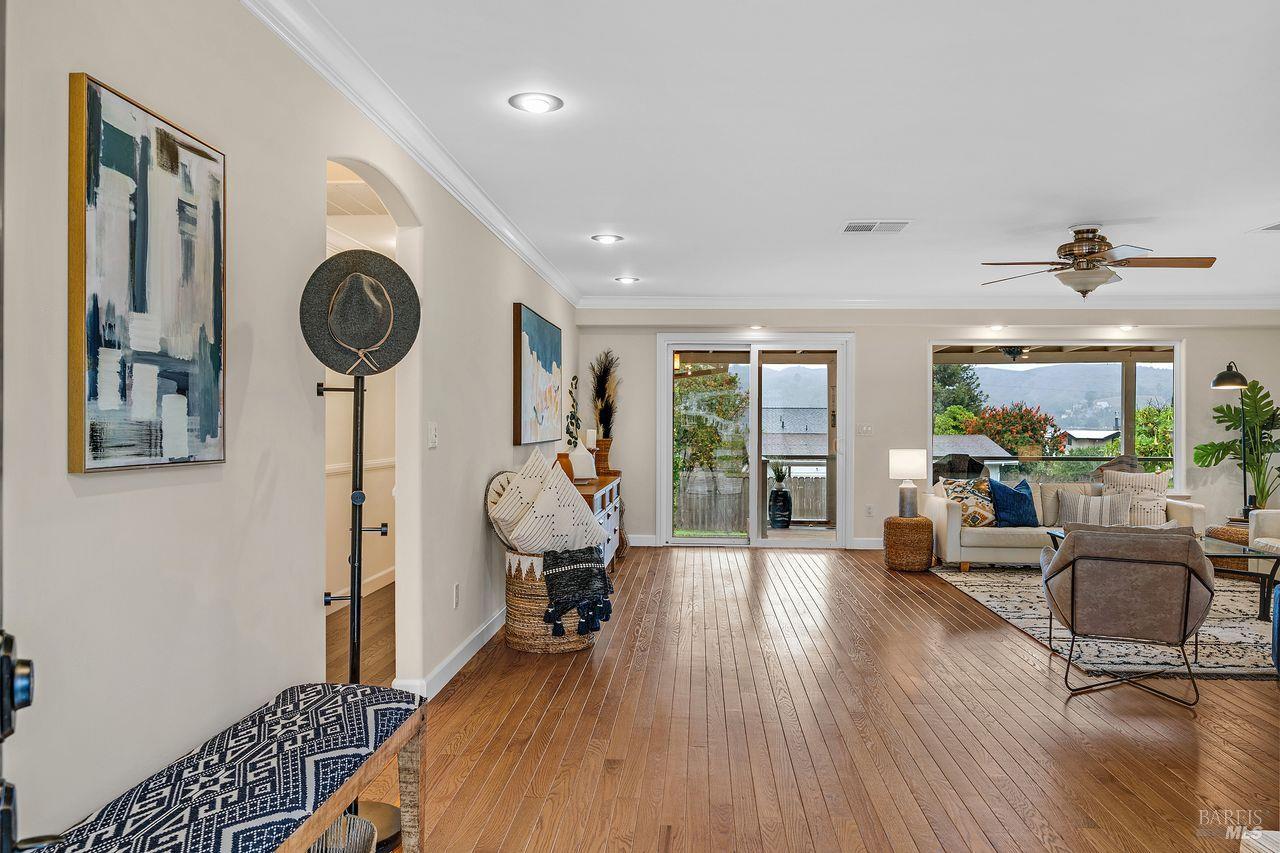 Benicia, California, 94510, United States, 3 Bedrooms Bedrooms, ,3 BathroomsBathrooms,Residential,For Sale,1987537