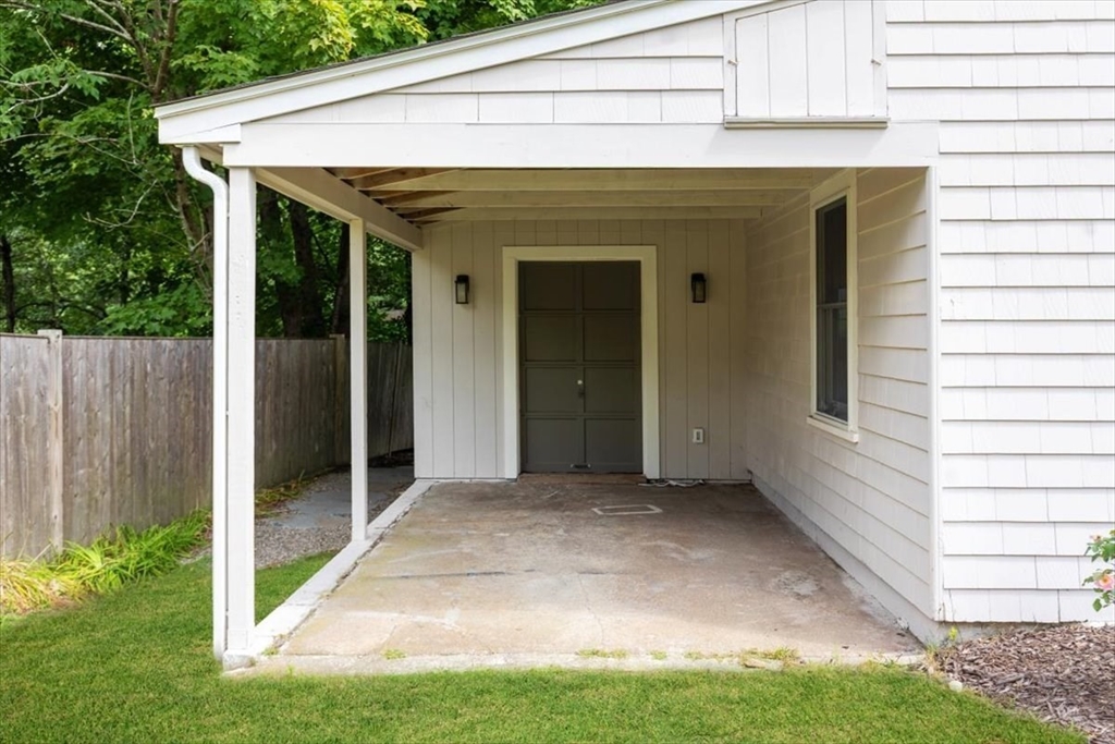 Norwell, Massachusetts, 02061, United States, 3 Bedrooms Bedrooms, ,2 BathroomsBathrooms,Residential,For Sale,1939151