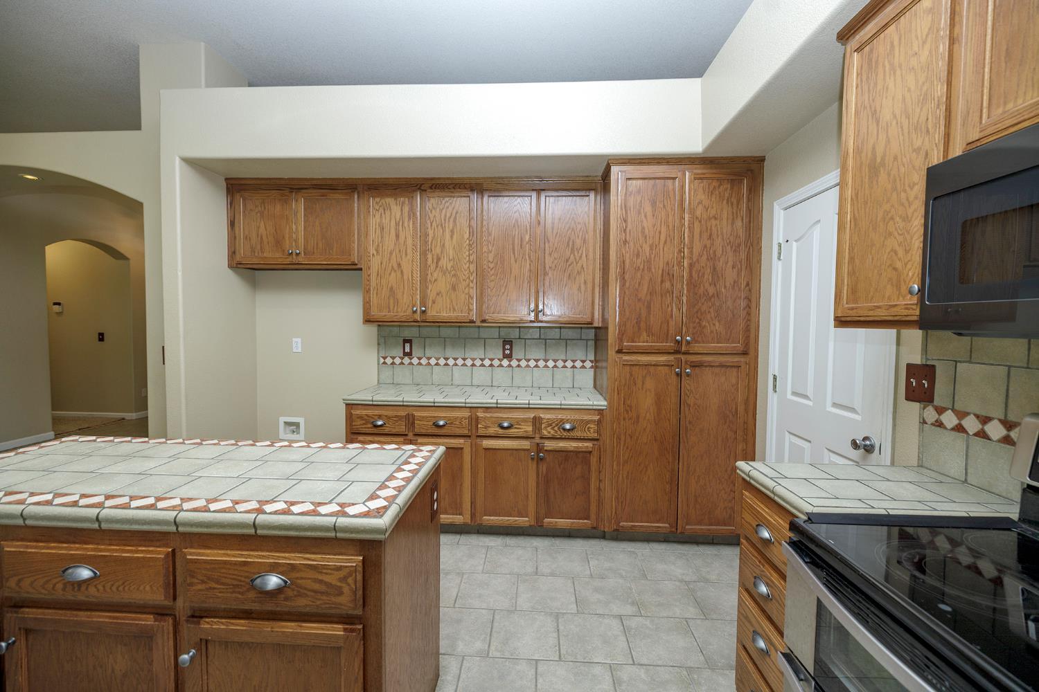 Hickman, California, 95323, United States, 4 Bedrooms Bedrooms, ,2 BathroomsBathrooms,Residential,For Sale,1914069