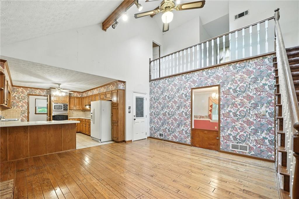 Snellville, Georgia, 30078, United States, 7 Bedrooms Bedrooms, ,5 BathroomsBathrooms,Residential,For Sale,1919964