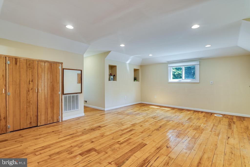Hughesville, Maryland, 20637, United States, 3 Bedrooms Bedrooms, ,2 BathroomsBathrooms,Residential,For Sale,1937759