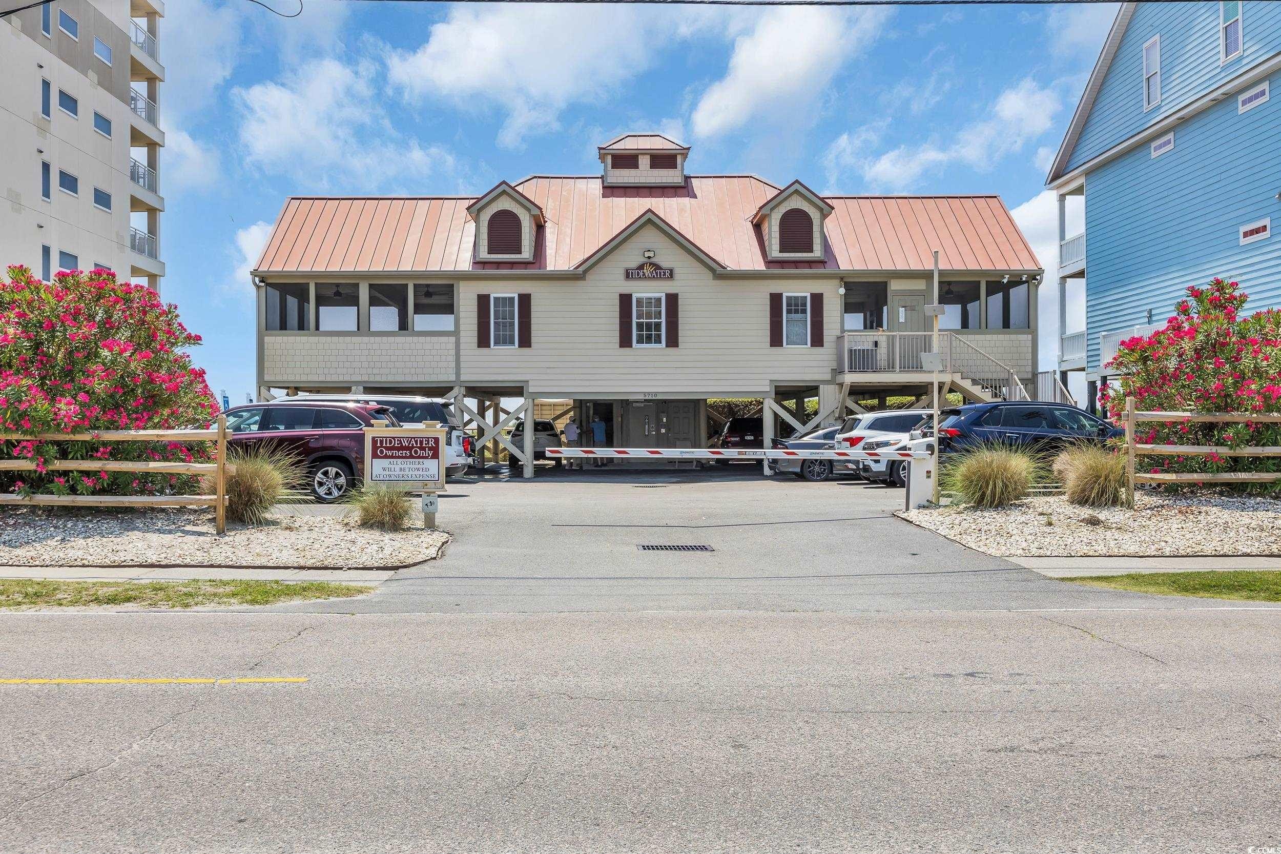 North Myrtle Beach, South Carolina, 29582, United States, 4 Bedrooms Bedrooms, ,4 BathroomsBathrooms,Residential,For Sale,1943051