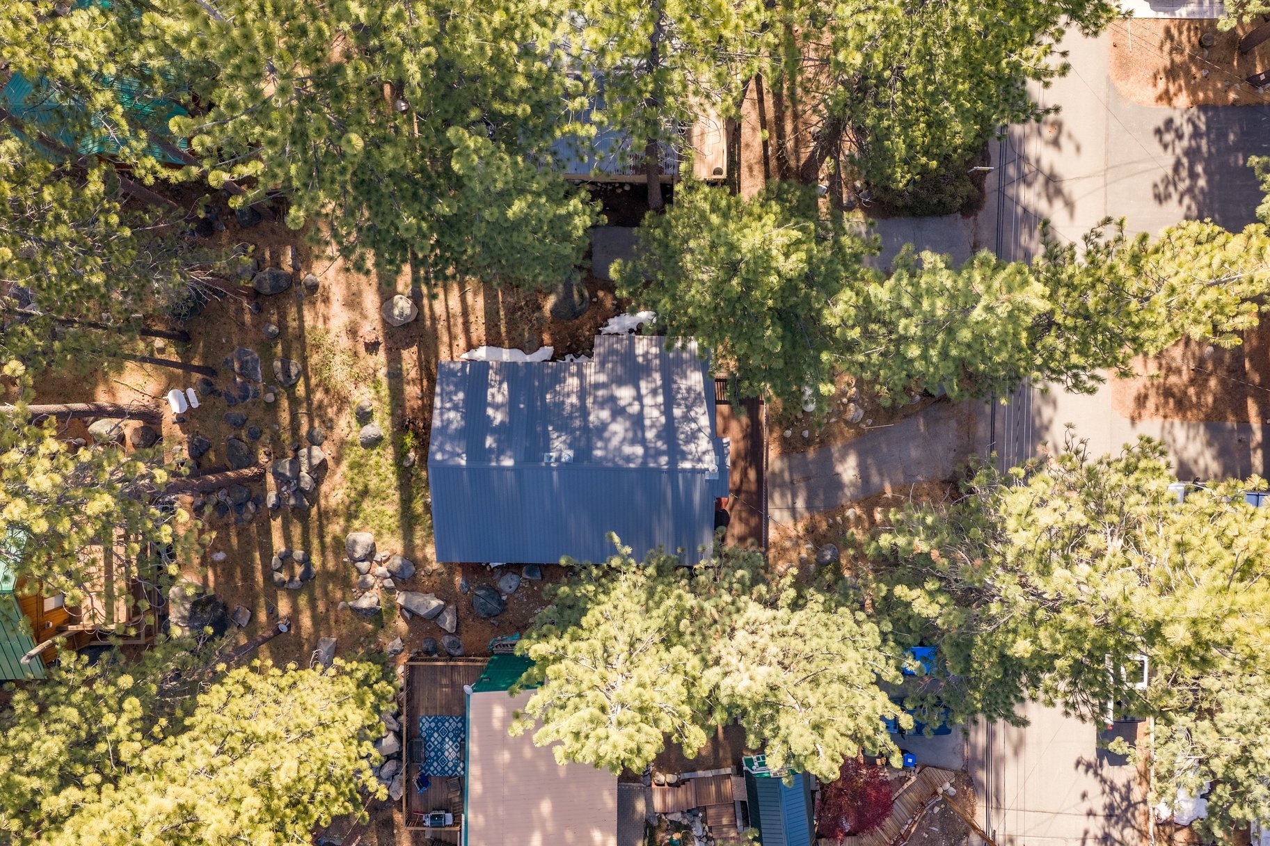  Charming home walking distance to Donner Lake - 物件實景