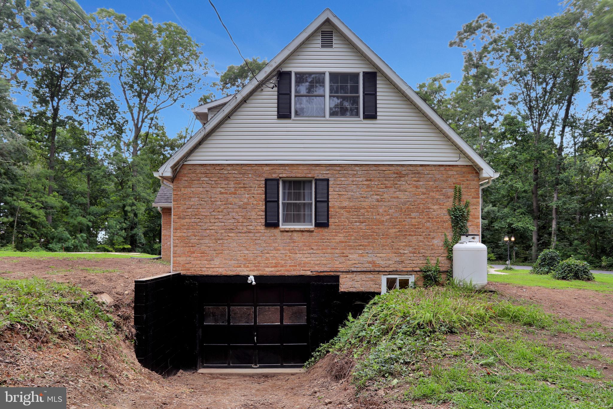 Mercersburg, Pennsylvania, 17236, United States, 4 Bedrooms Bedrooms, ,3 BathroomsBathrooms,Residential,For Sale,1978104