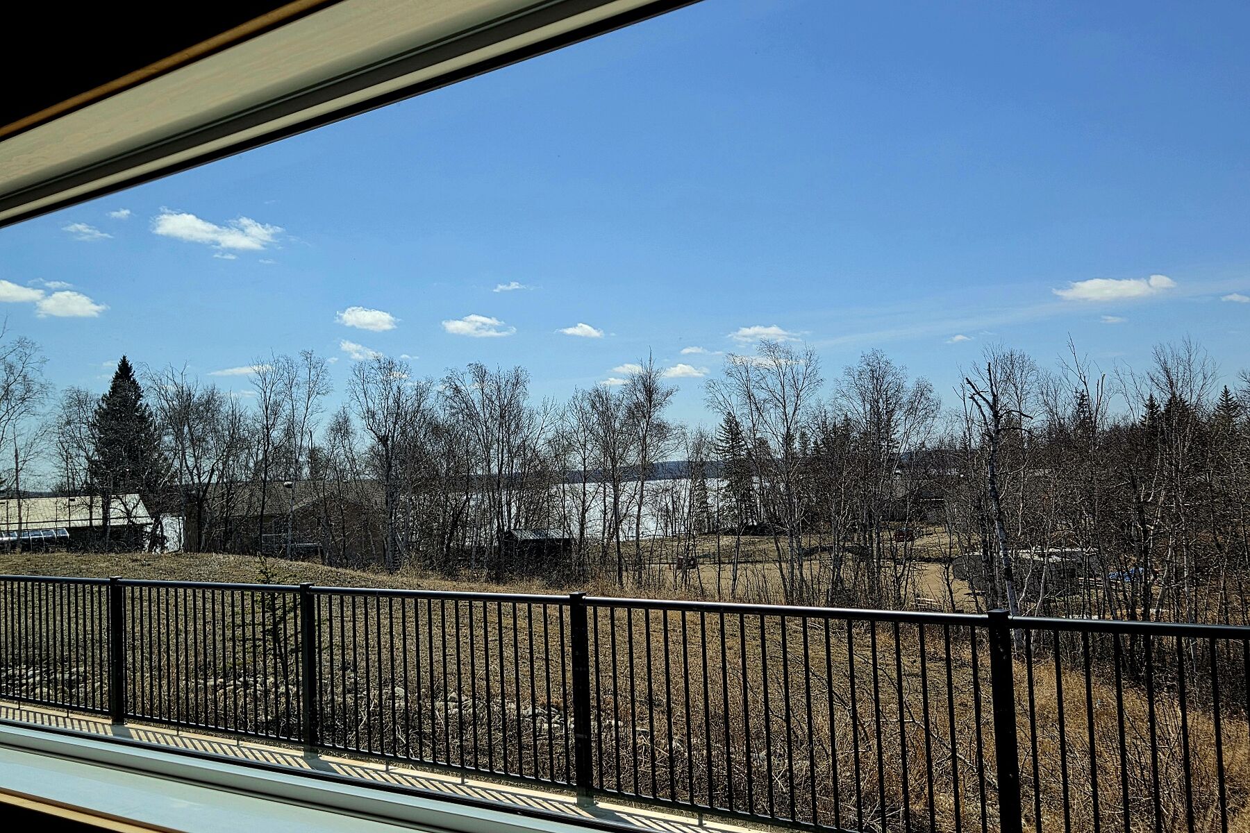  Out of Area, - 物件實景