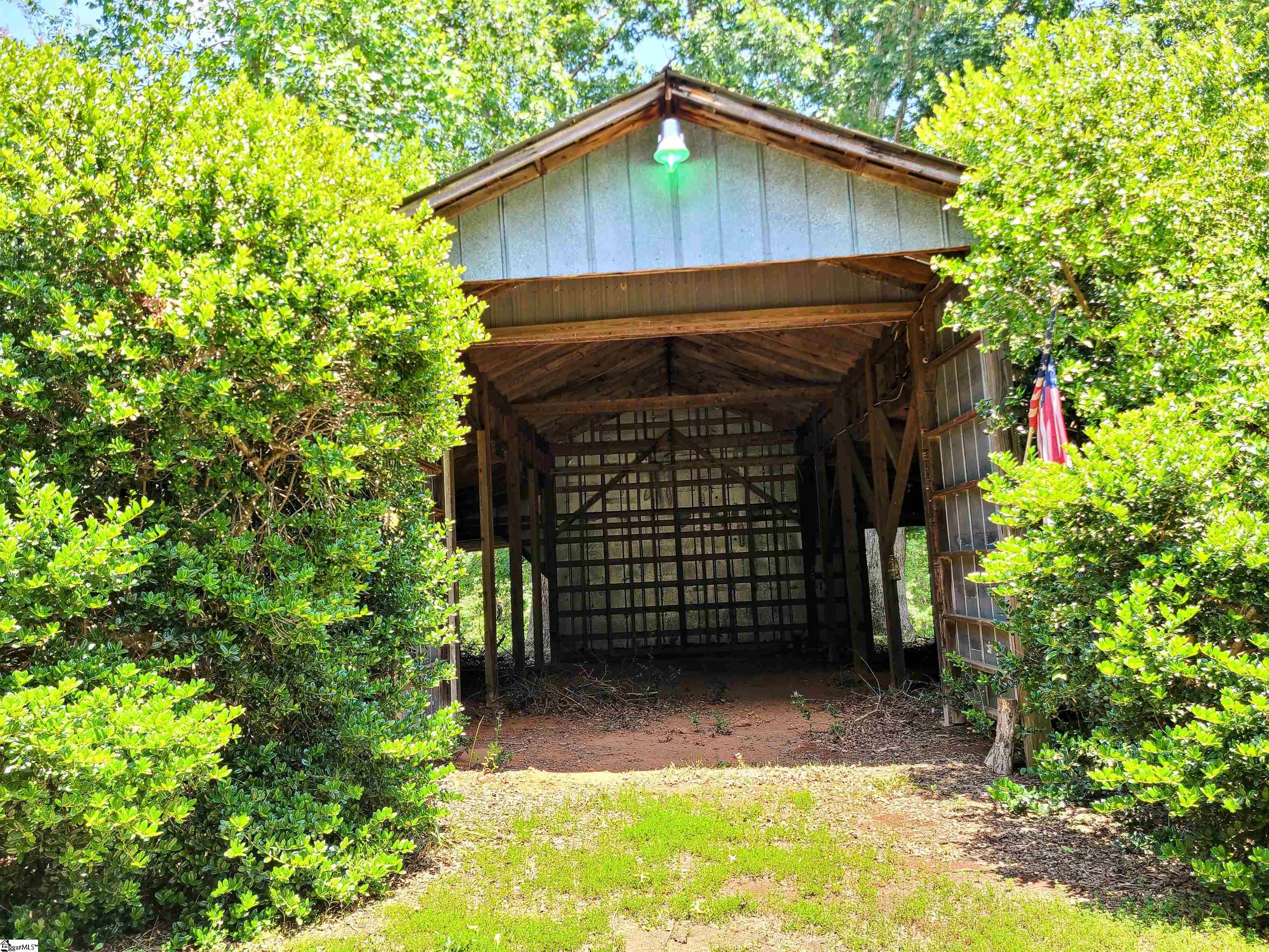 Liberty, South Carolina, 29657, United States, 3 Bedrooms Bedrooms, ,4 BathroomsBathrooms,Residential,For Sale,1944654