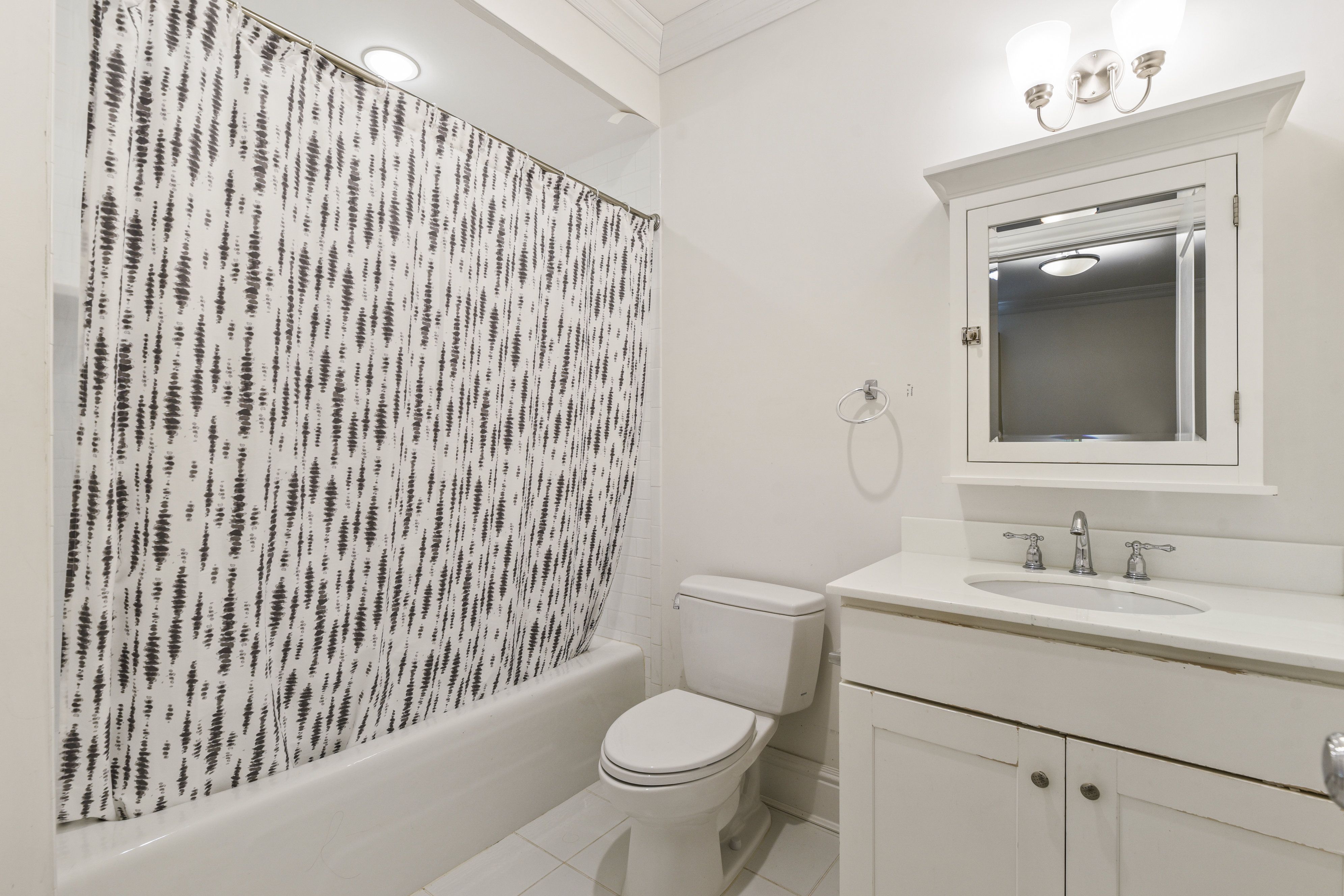  124 Essex Drive, Tenafly, NJ 07670 - 物件實景