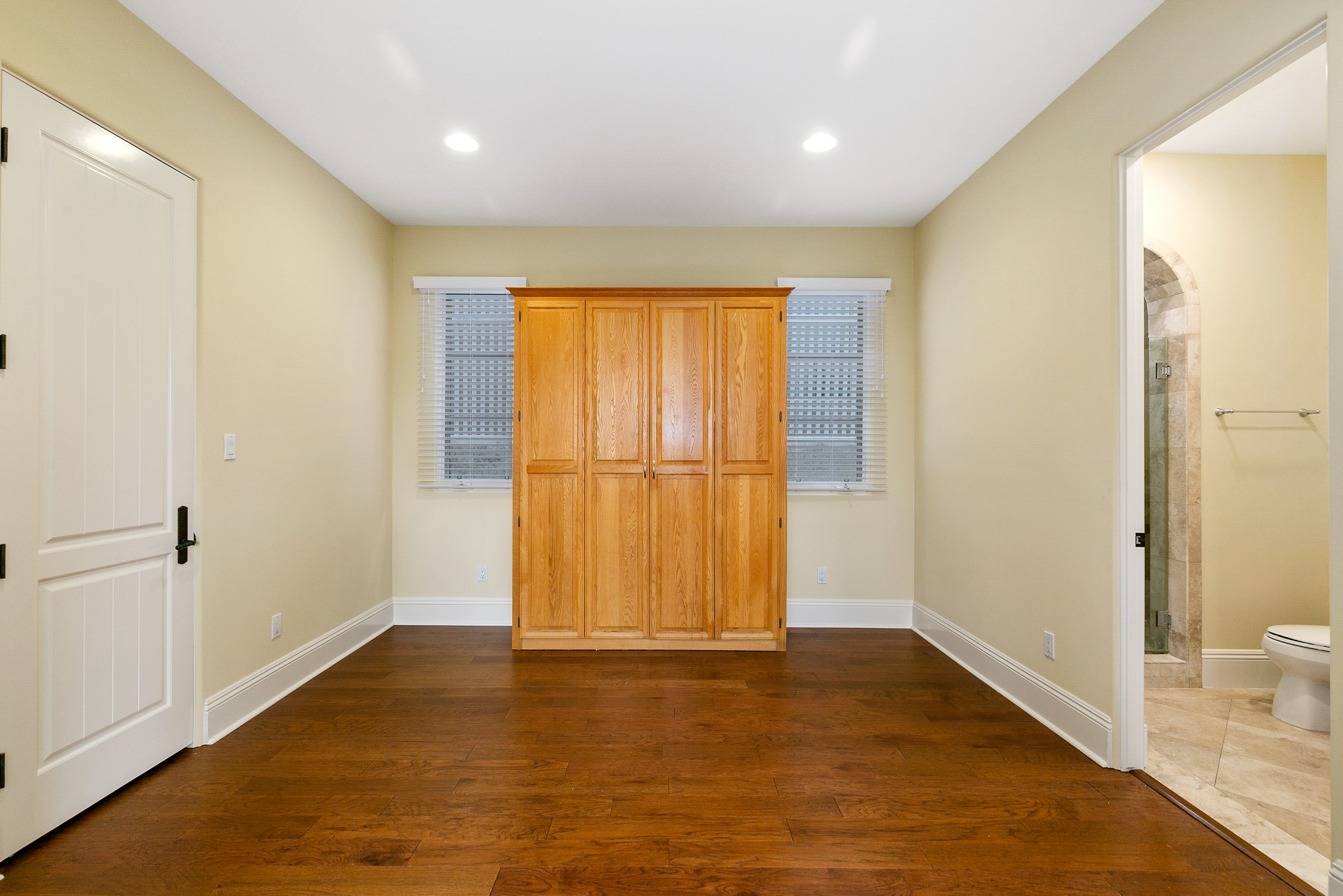 Hermosa Beach, California, 90254, United States, 5 Bedrooms Bedrooms, ,5 BathroomsBathrooms,Residential,For Sale,1838014