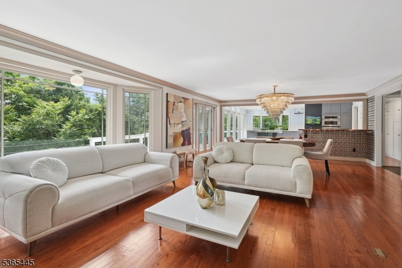 Kinnelon Boro, New Jersey, 07405-2443, United States, 4 Bedrooms Bedrooms, ,3 BathroomsBathrooms,Residential,For Sale,1861963