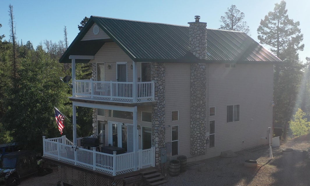 Brian Head, Utah, 84719, United States, 5 Bedrooms Bedrooms, ,3 BathroomsBathrooms,Residential,For Sale,1951004