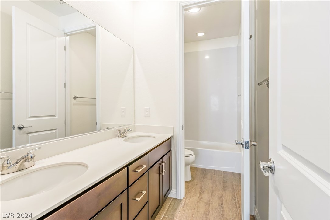 Henderson, Nevada, 89044, United States, 4 Bedrooms Bedrooms, ,3 BathroomsBathrooms,Residential,For Sale,1767972