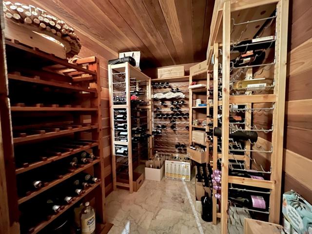 El Cajon, California, 92020, United States, 5 Bedrooms Bedrooms, ,4 BathroomsBathrooms,Residential,For Sale,1983564