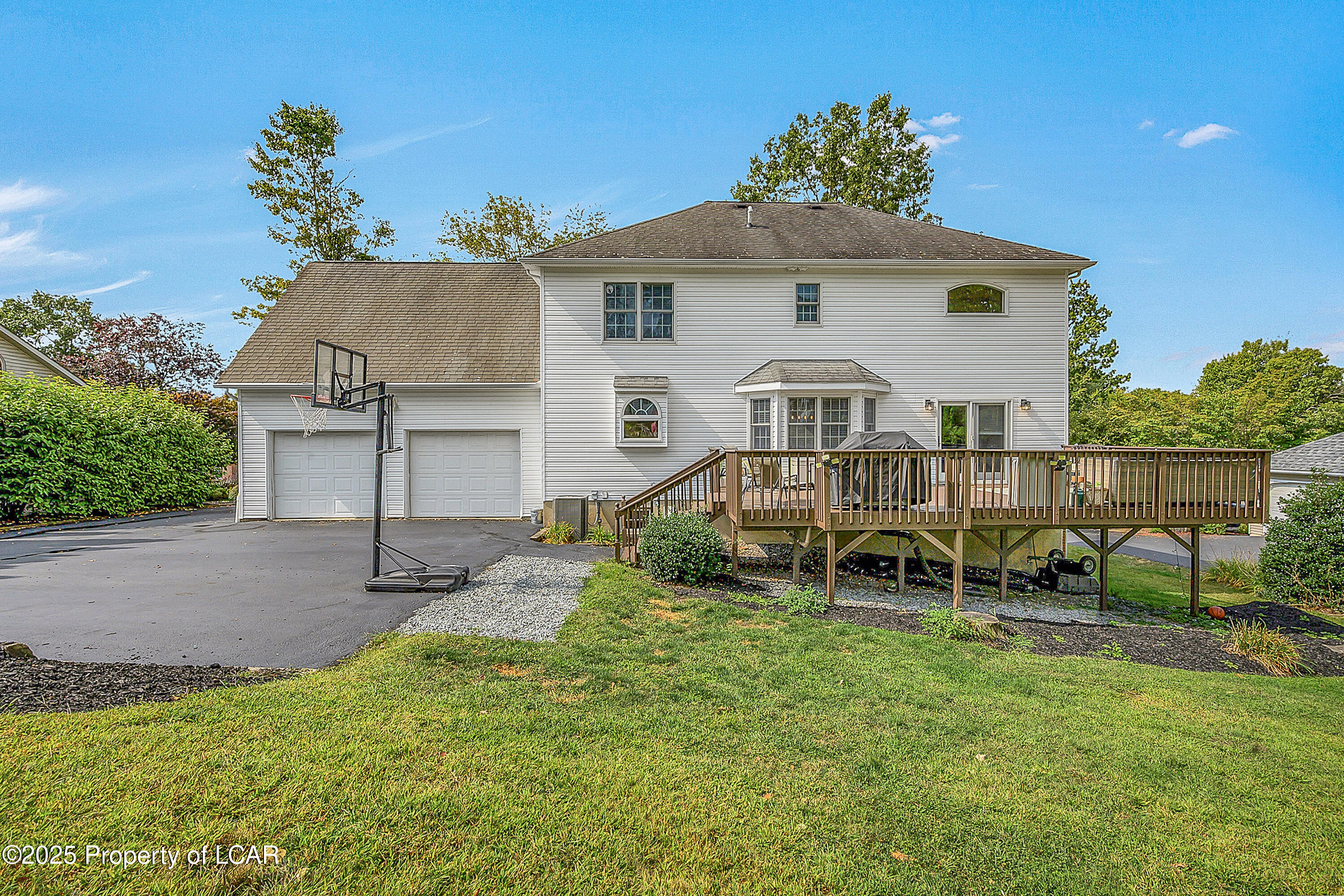 Shavertown, Pennsylvania, 18708, United States, 4 Bedrooms Bedrooms, ,3 BathroomsBathrooms,Residential,For Sale,1943613